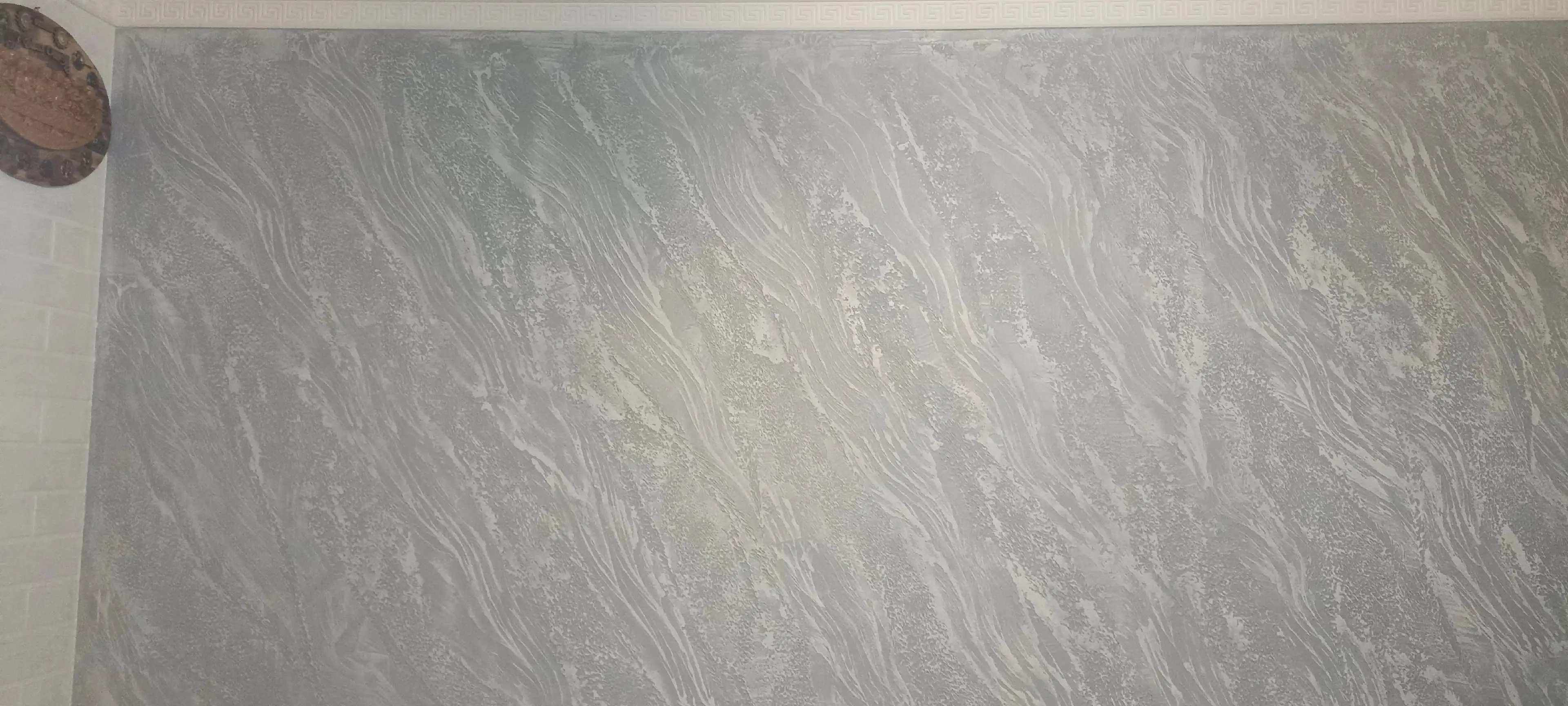 Image 3 of 24