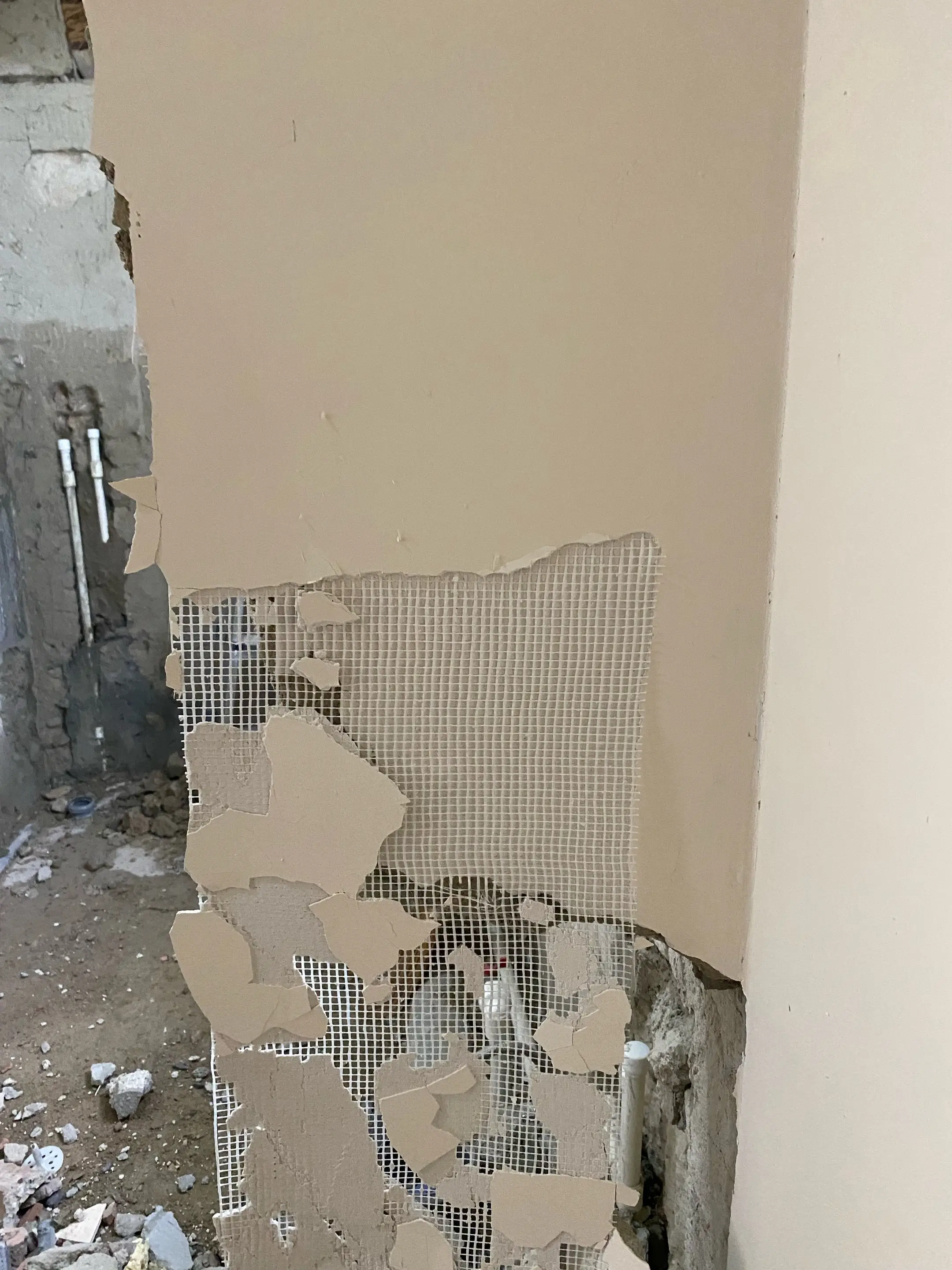 Image 2 of 9