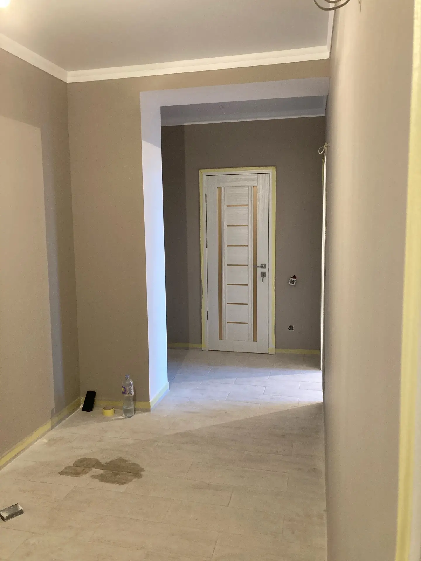 Image 2 of 14