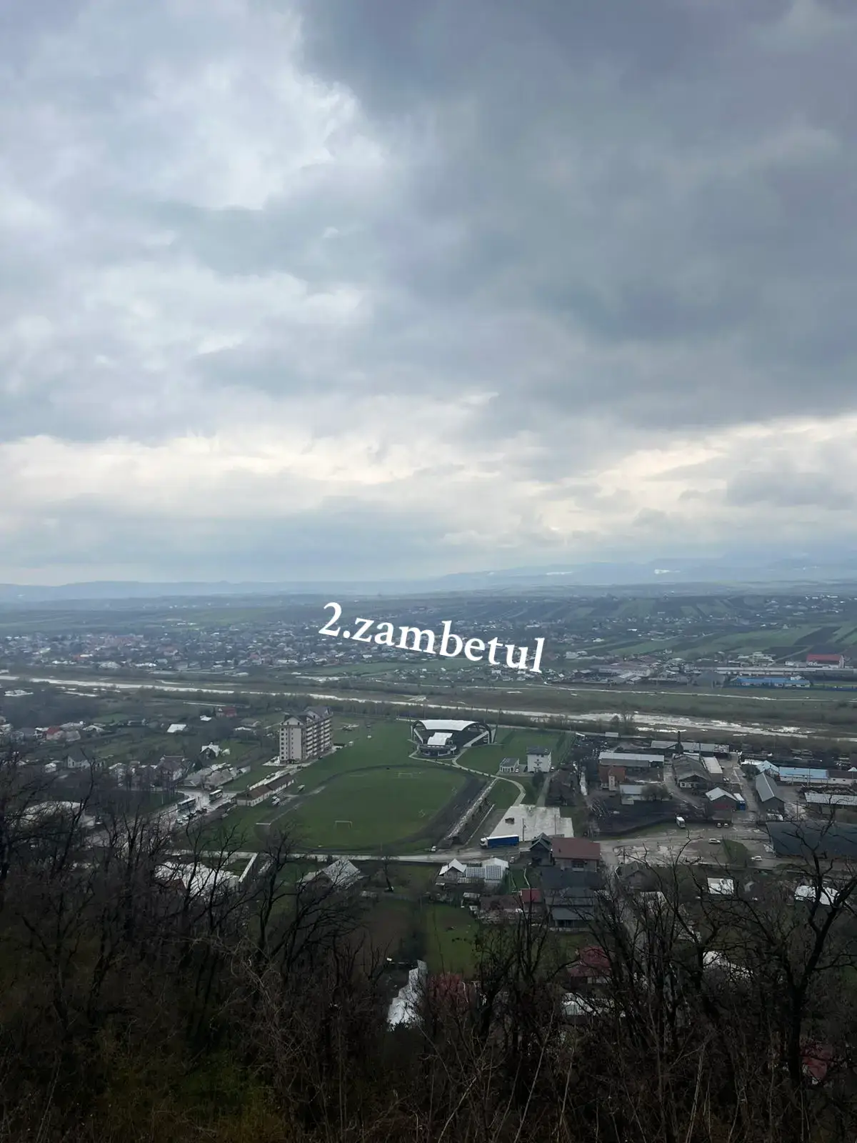 Image 3 of 4