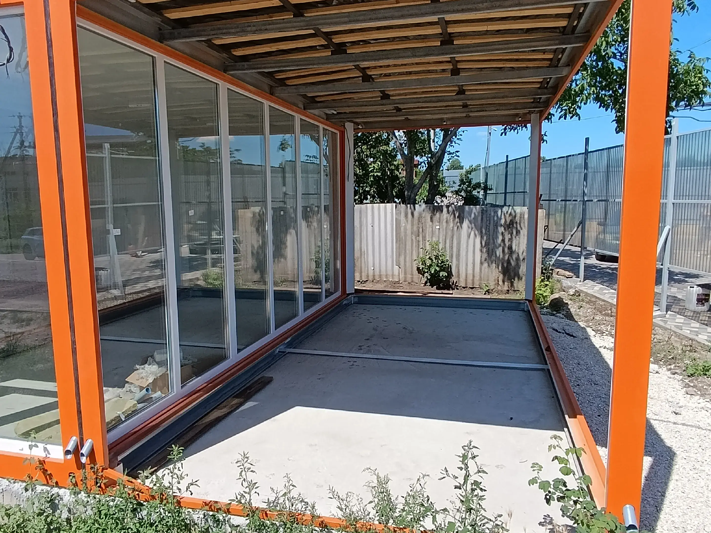 Image 6 of 6