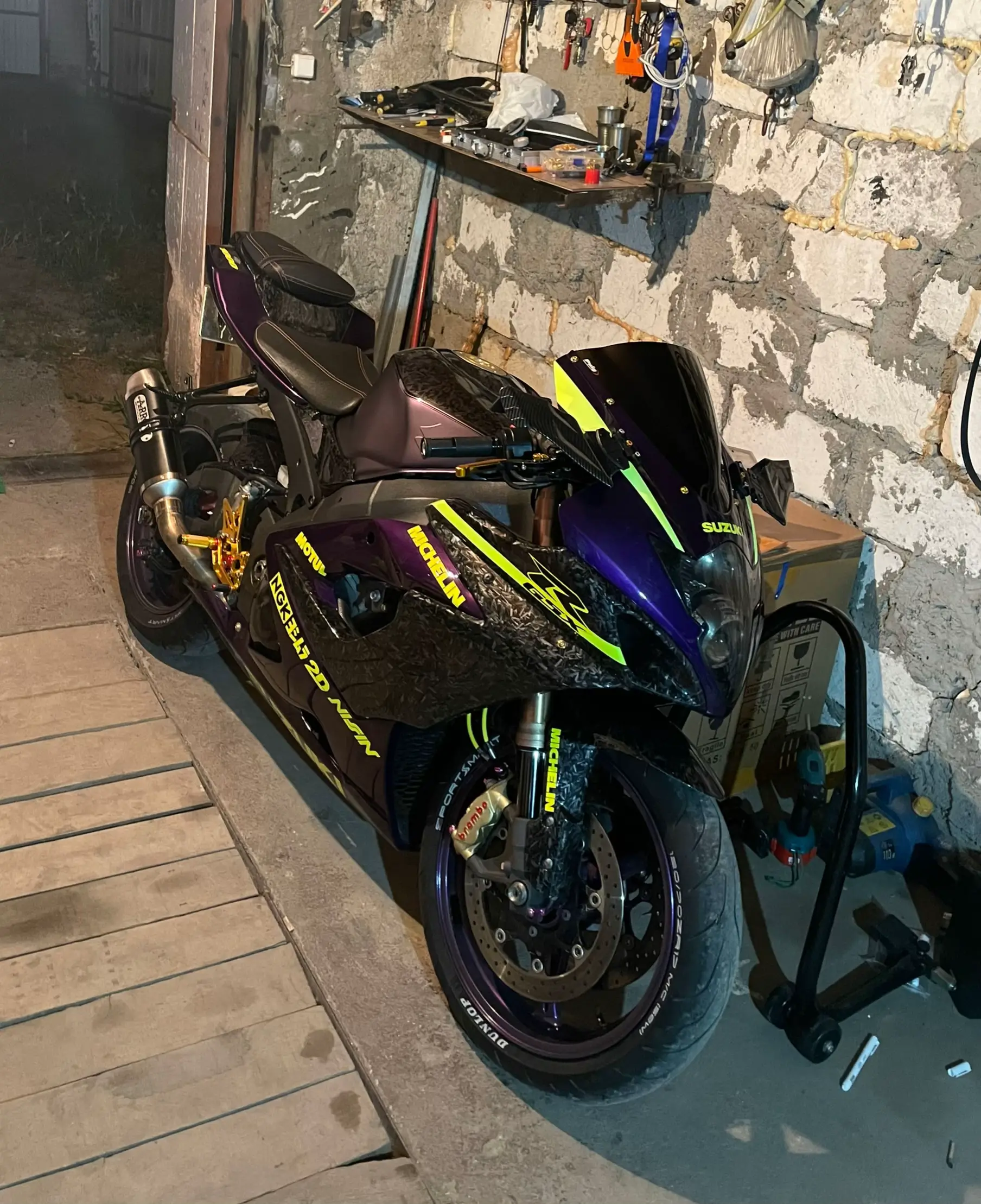 Image 2 of 2