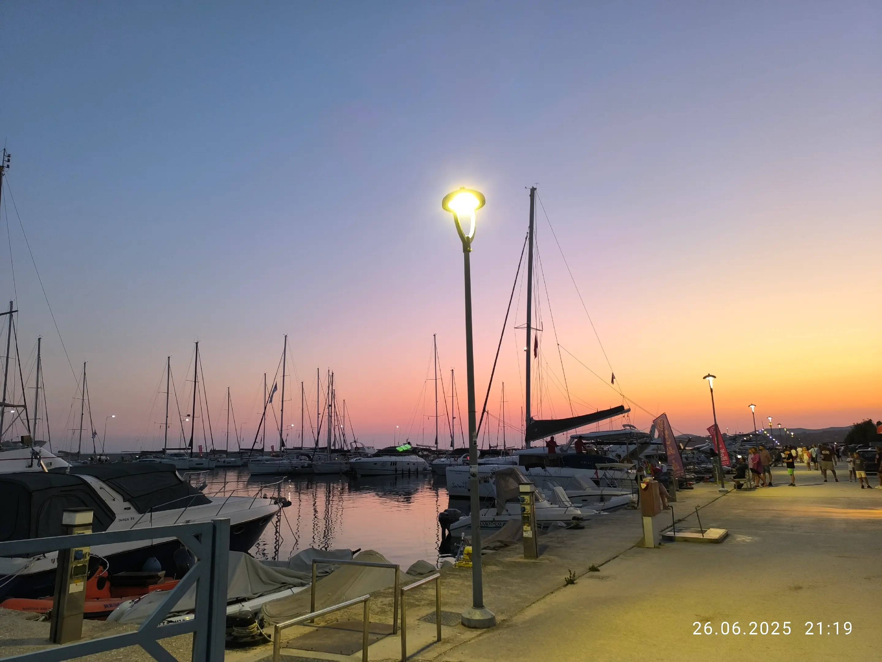 Image 7 of 16