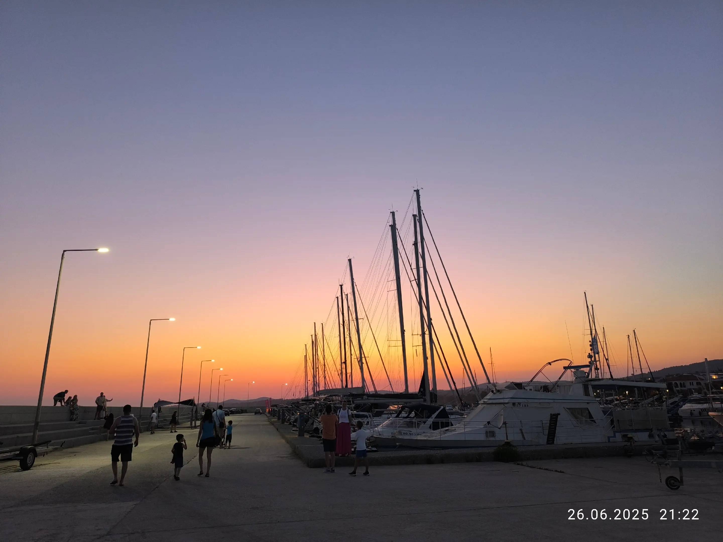 Image 8 of 16