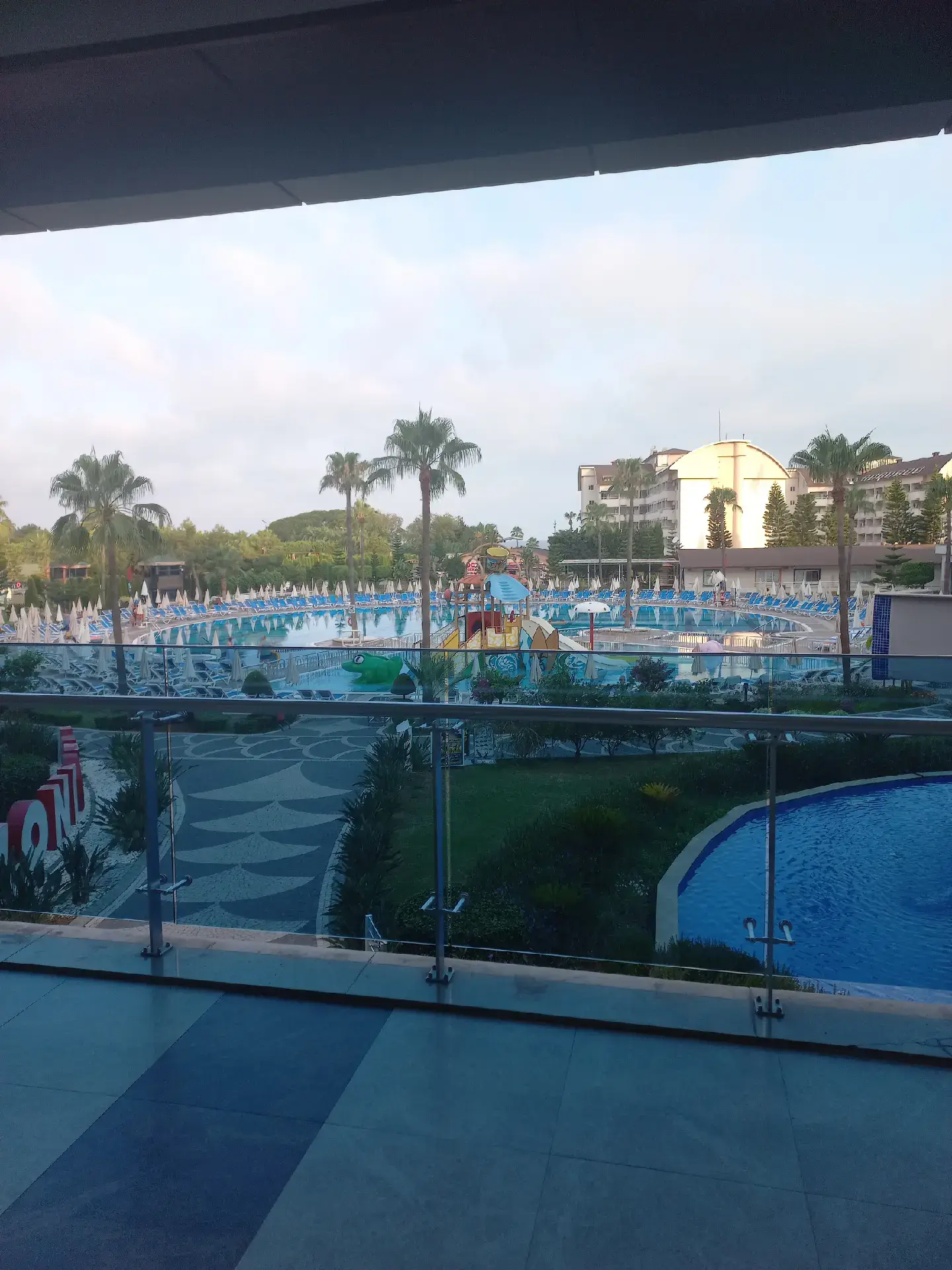 Image 2 of 7