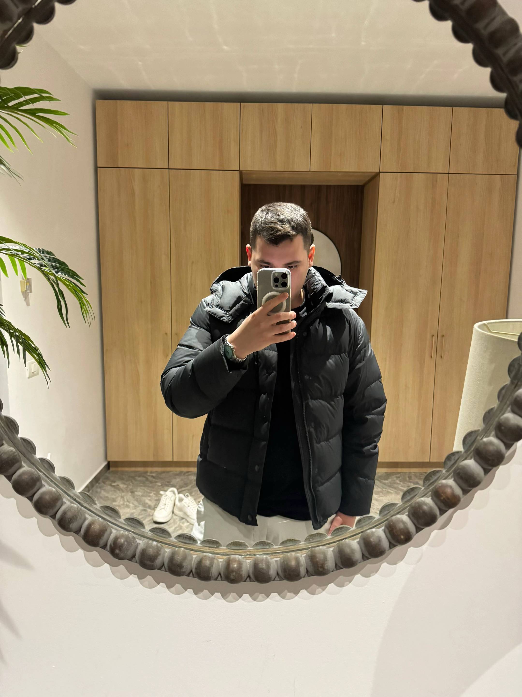 Image 1 of 5