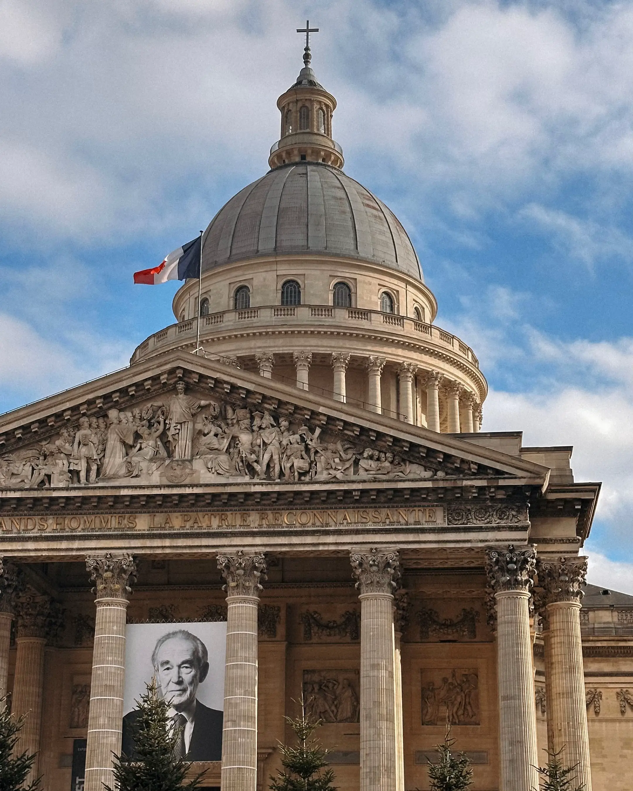 Image 12 of 18