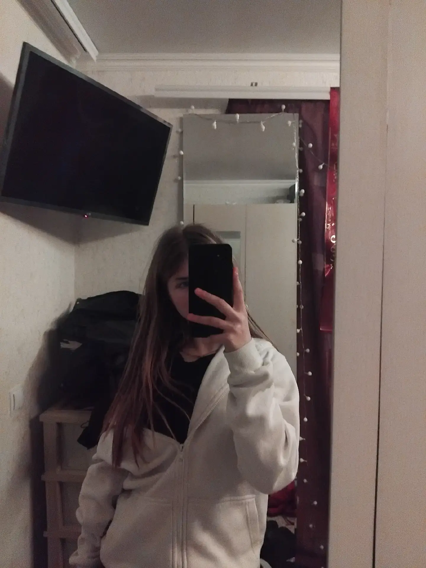 Image 2 of 14