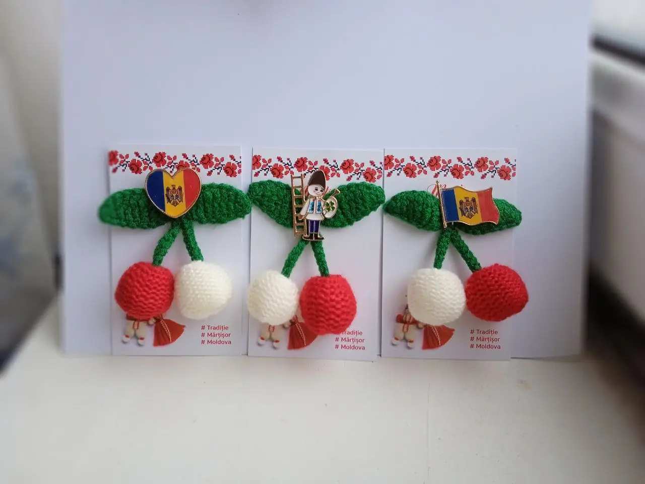 Image 2 of 24