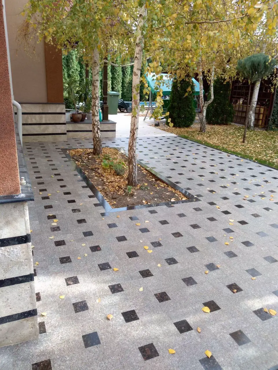 Image 2 of 5