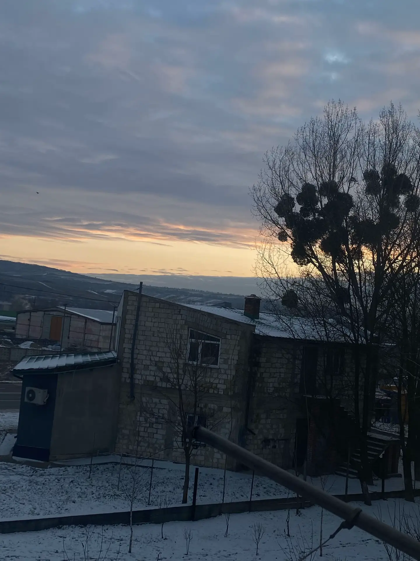 Image 4 of 11