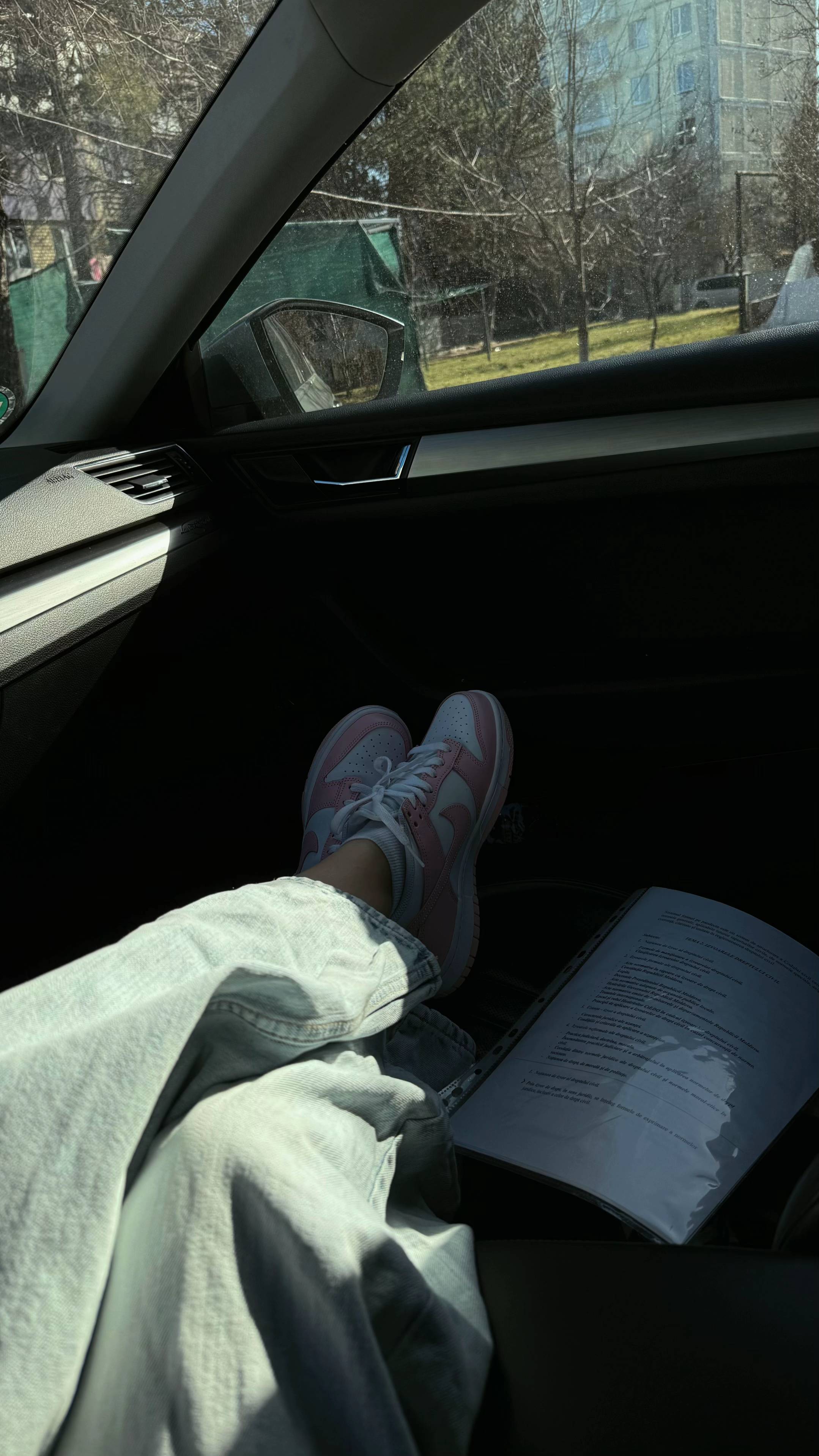 Image 4 of 9