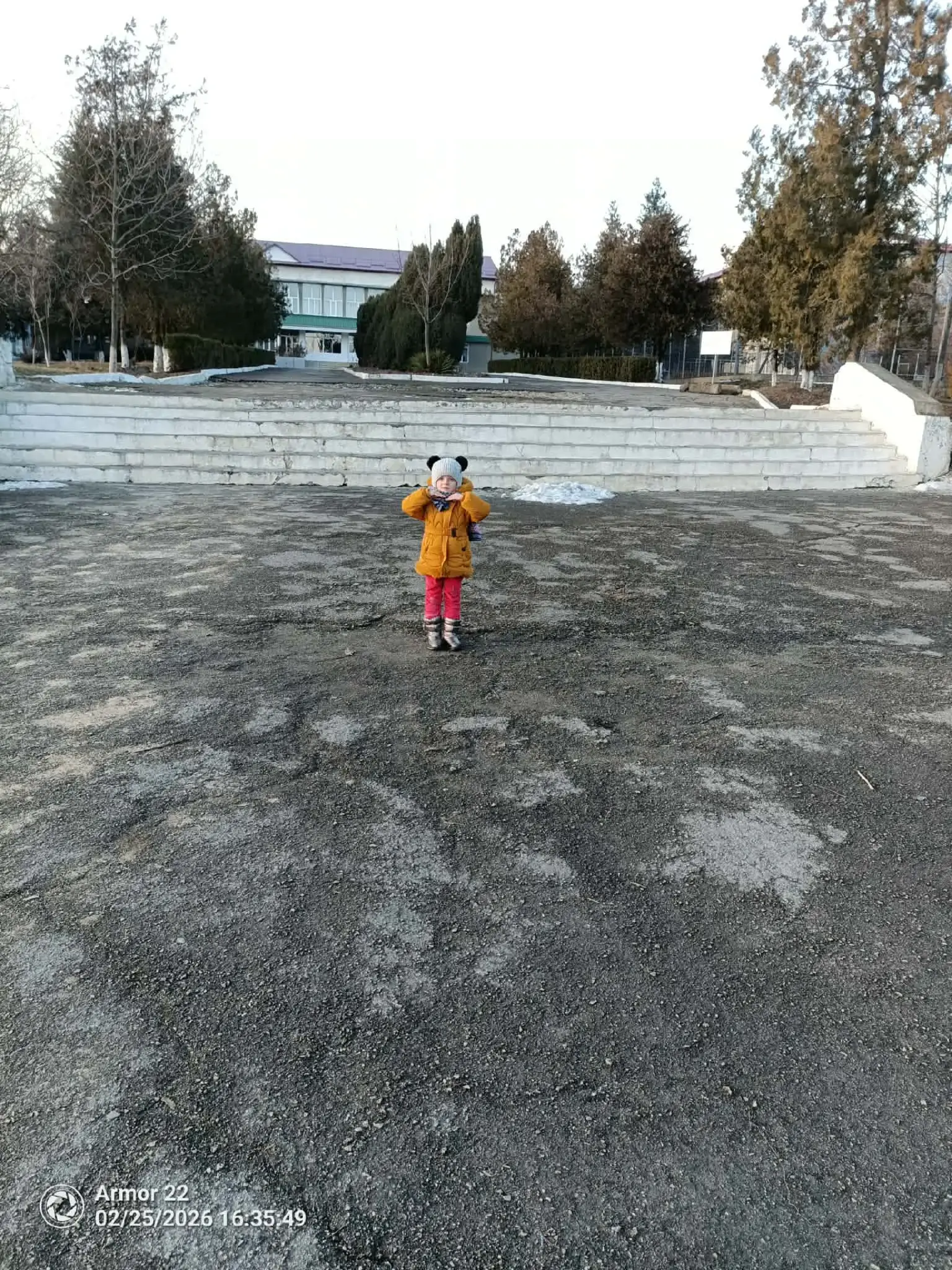 Image 4 of 5