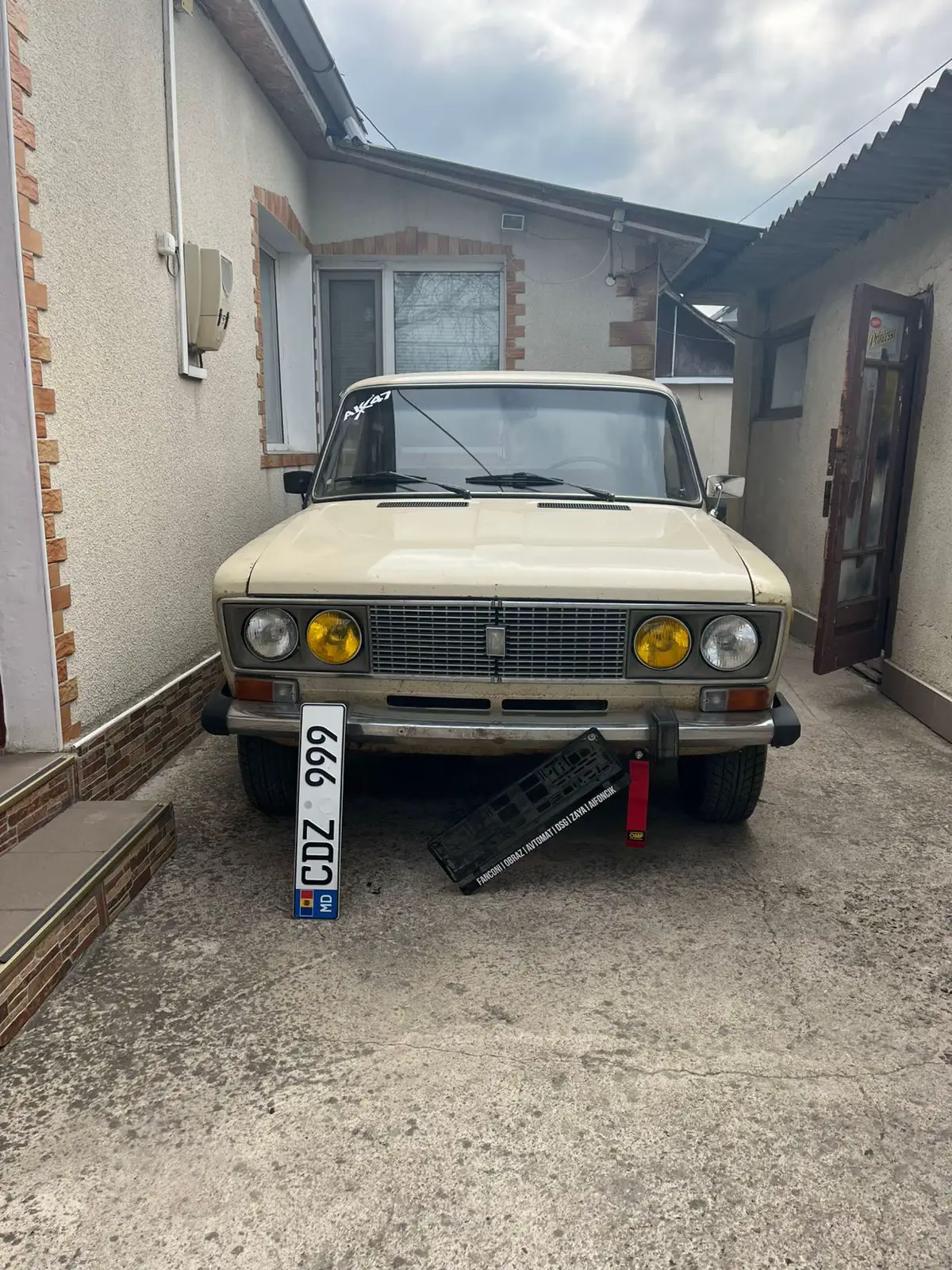 Image 4 of 5