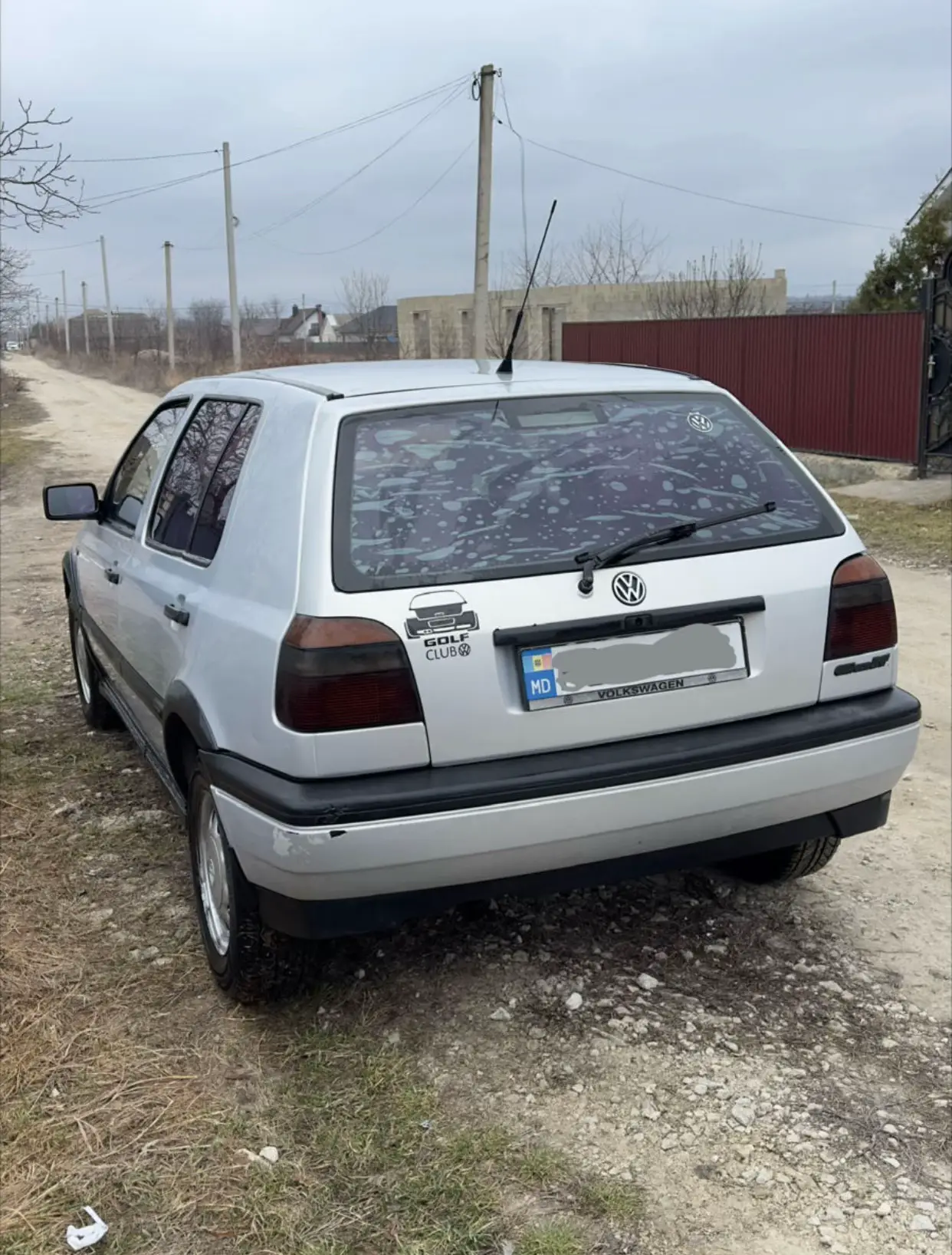Image 3 of 6