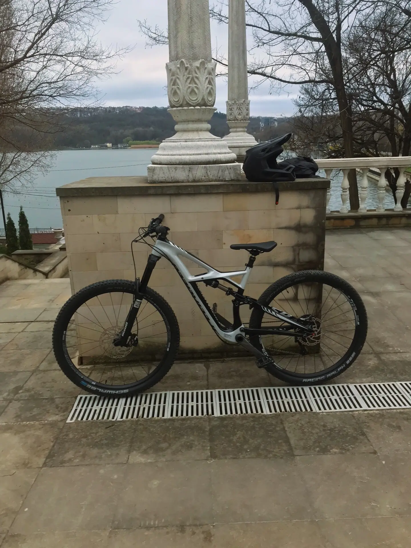 Image 11 of 11