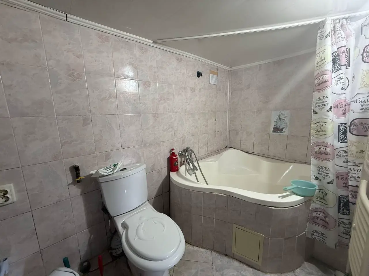 Image 10 of 11