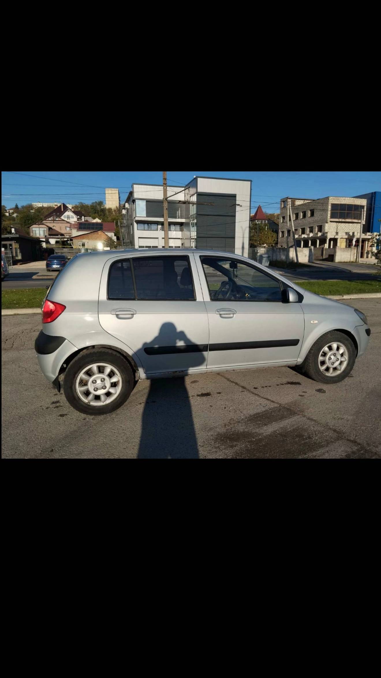 Image 3 of 6