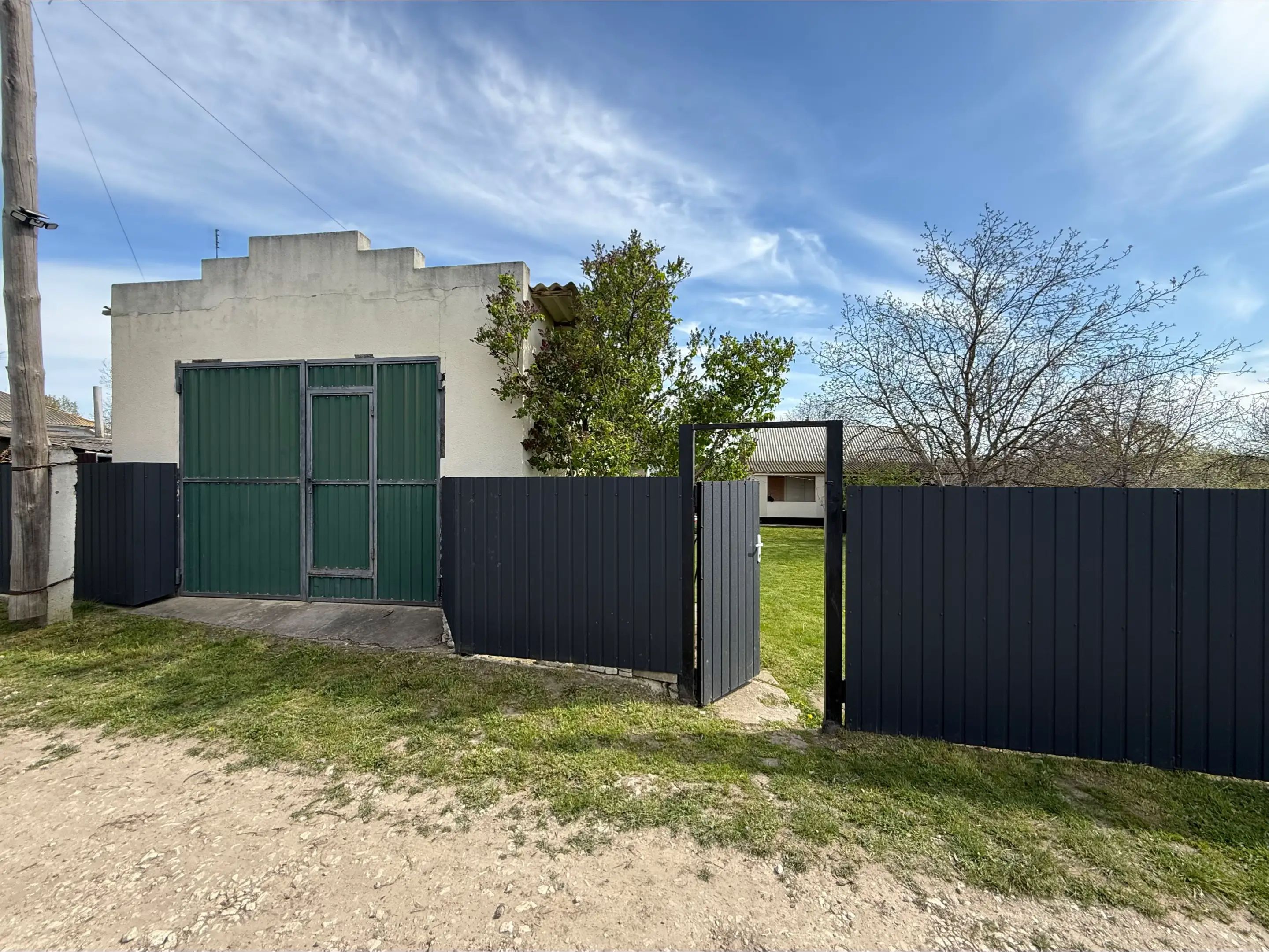 Image 8 of 24