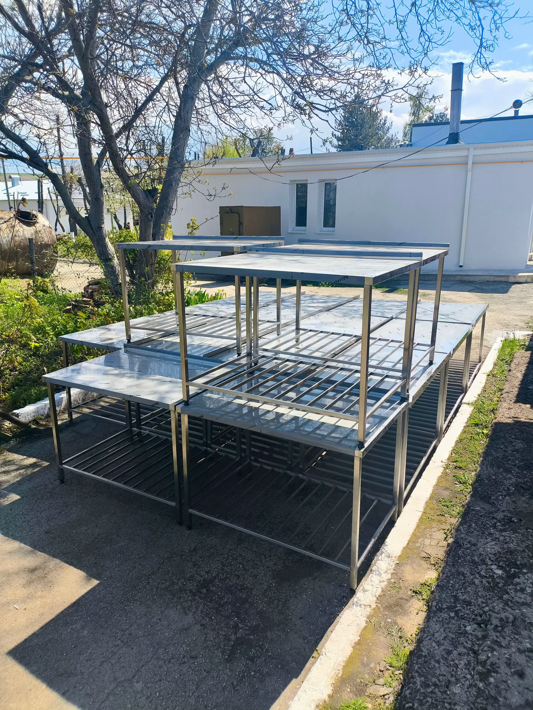 Image 1 of 7