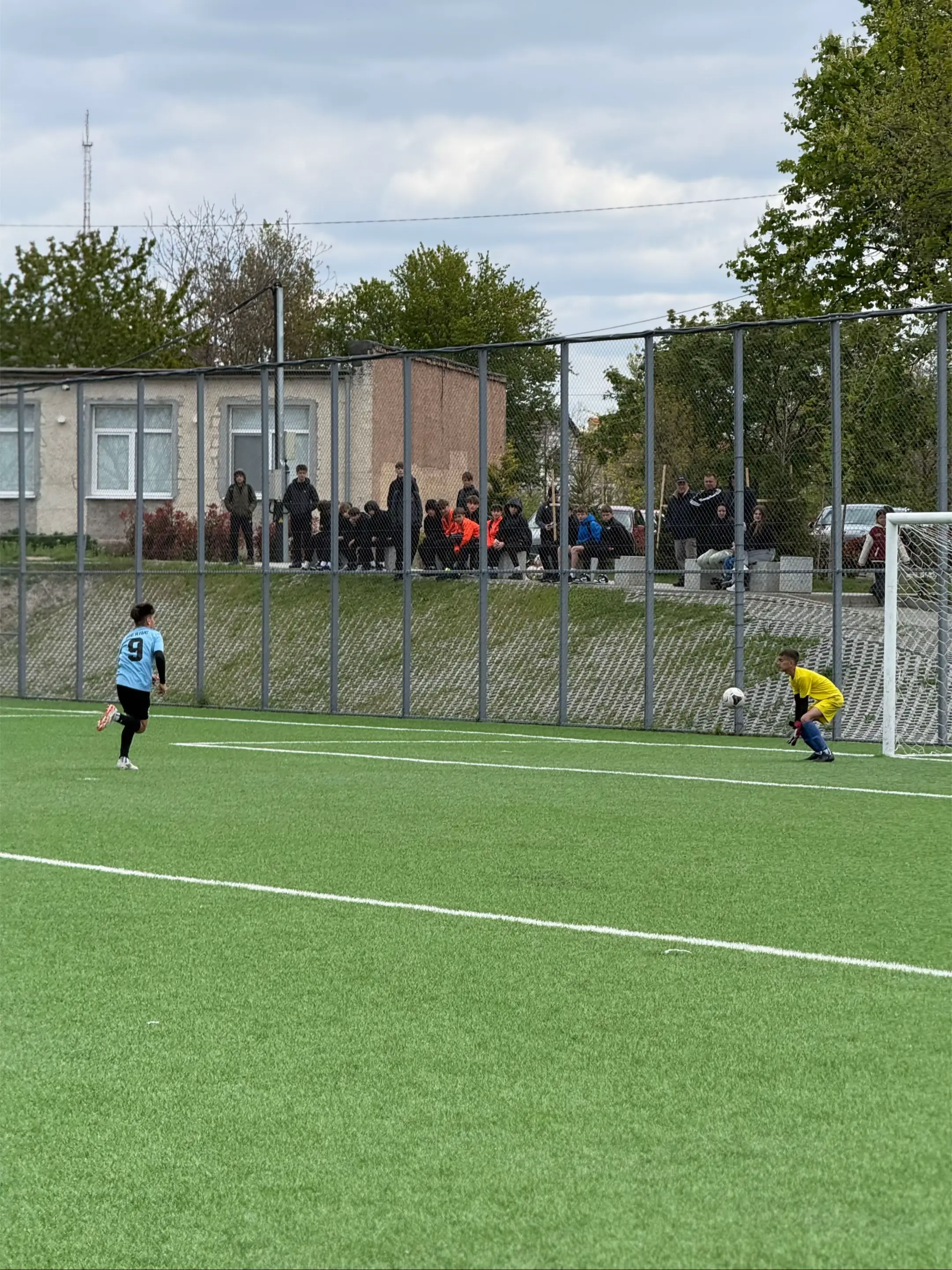 Image 10 of 24