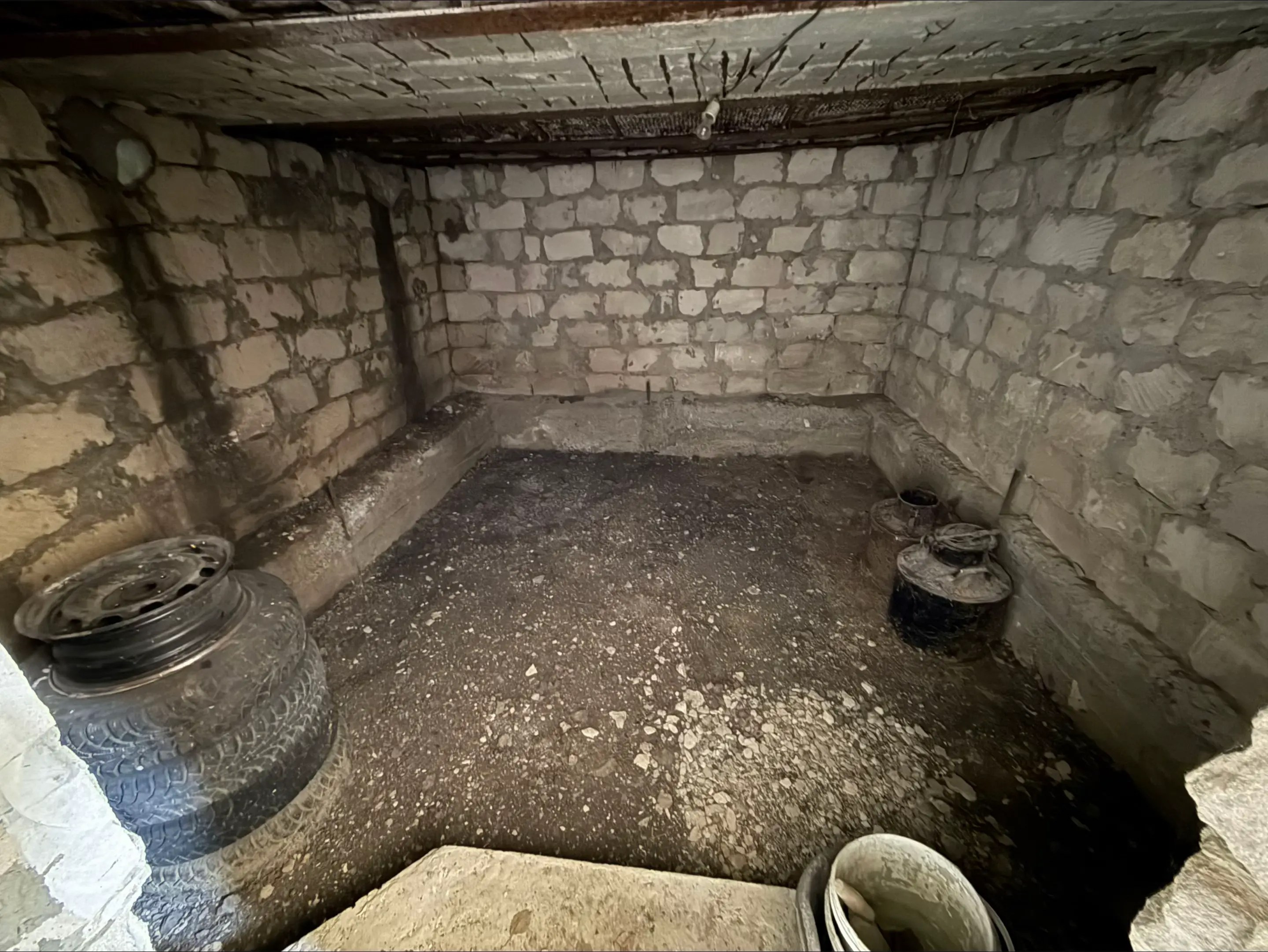 Image 17 of 24
