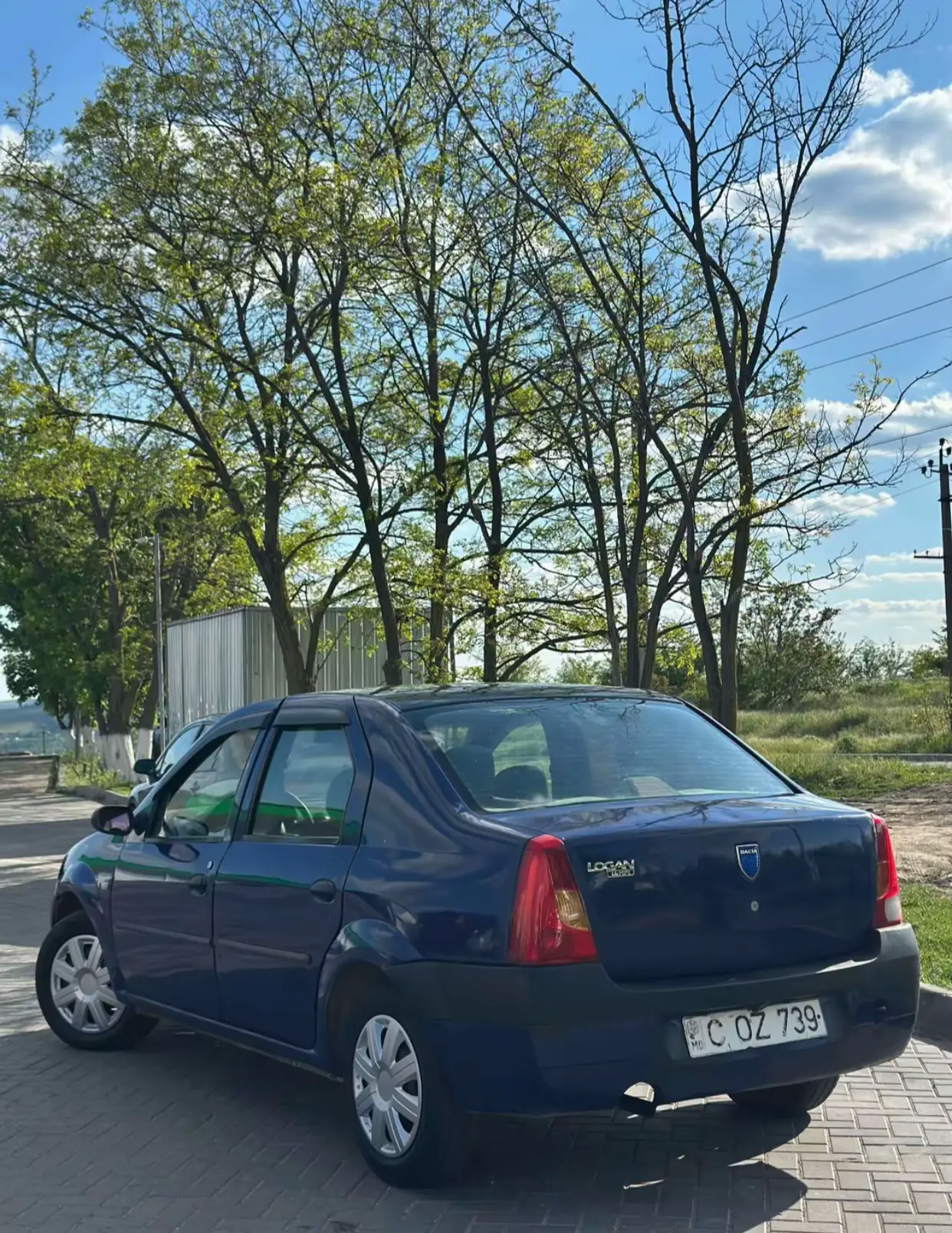 Image 4 of 6