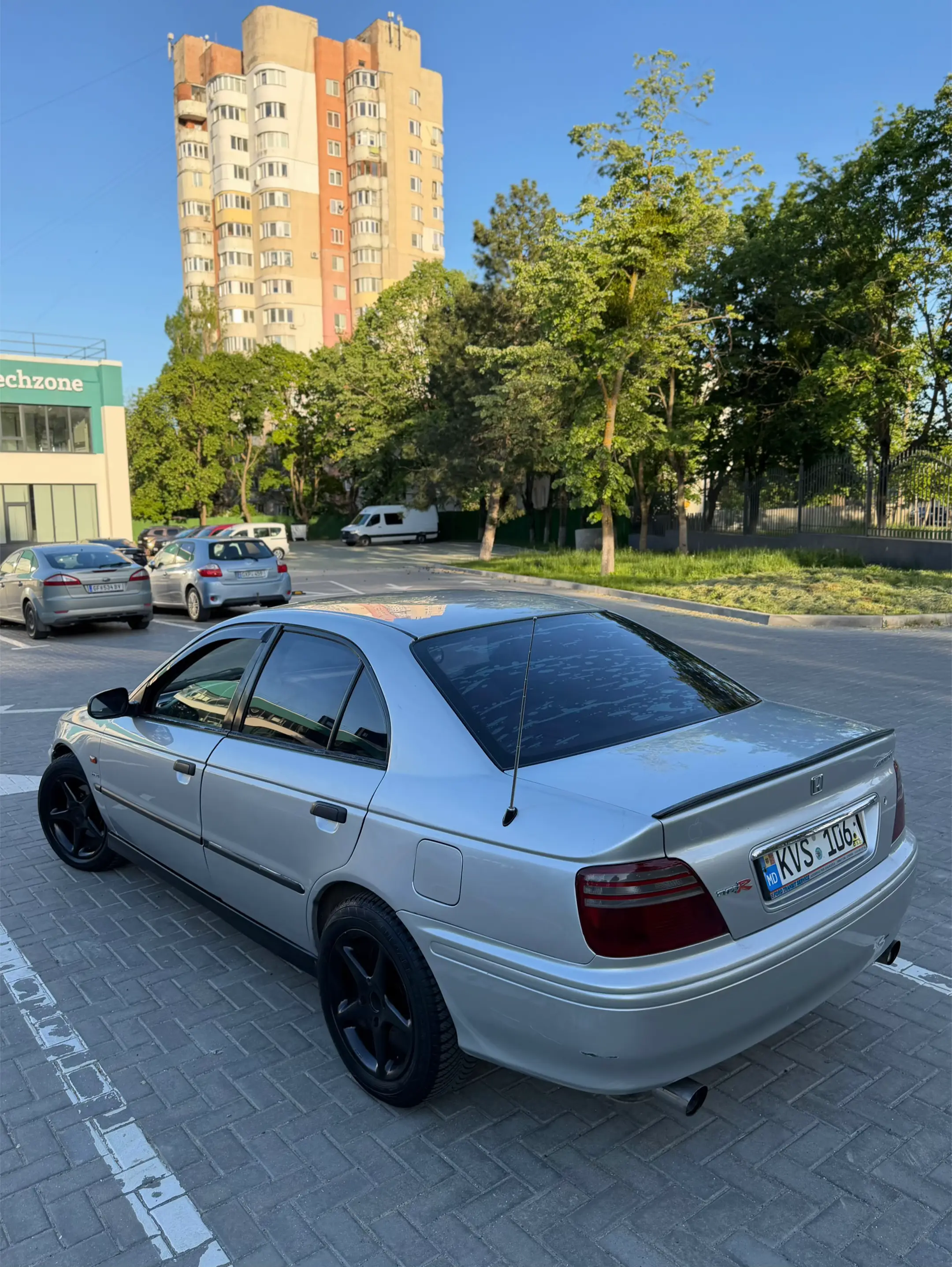 Image 5 of 20