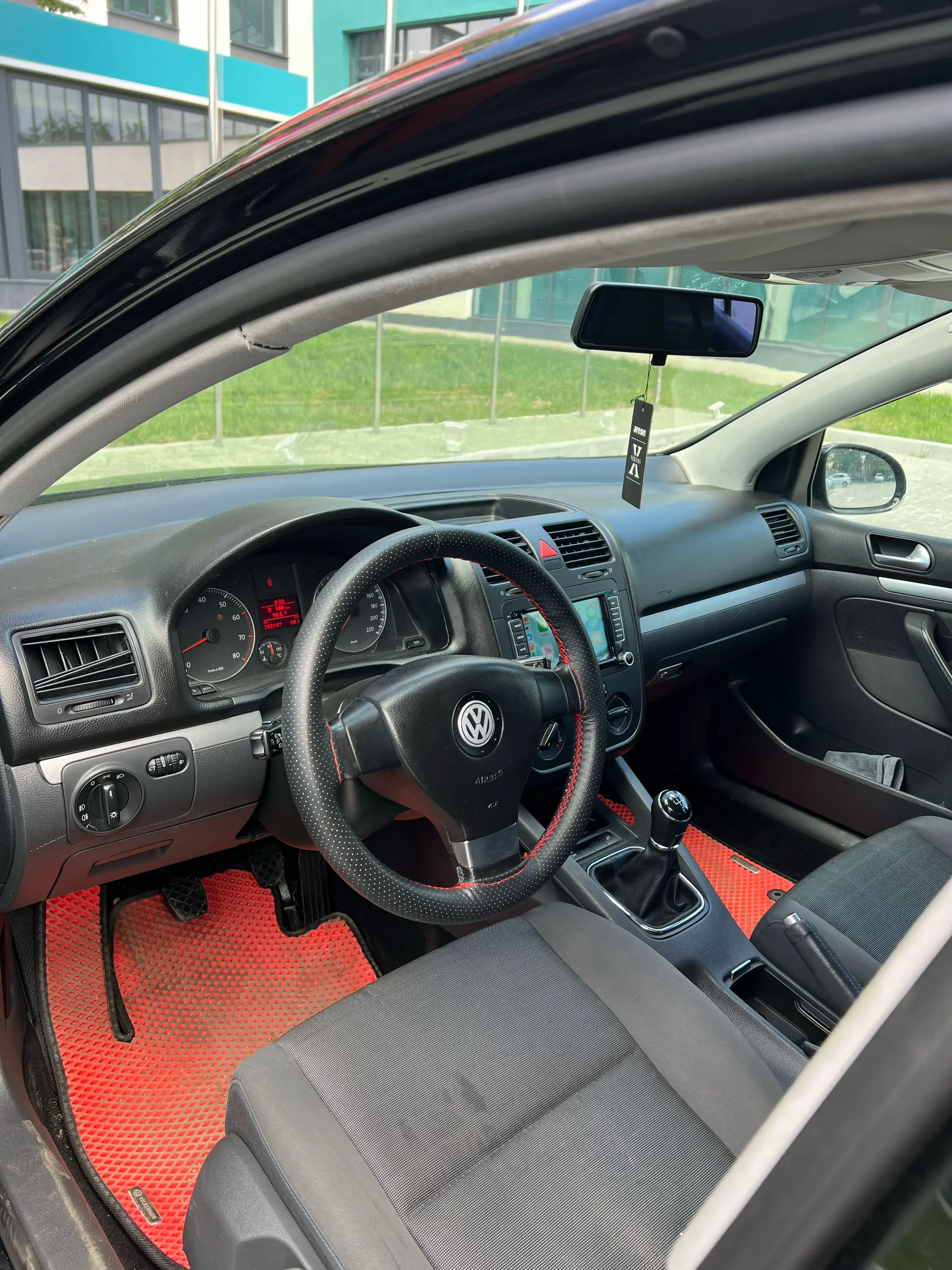 Image 7 of 10