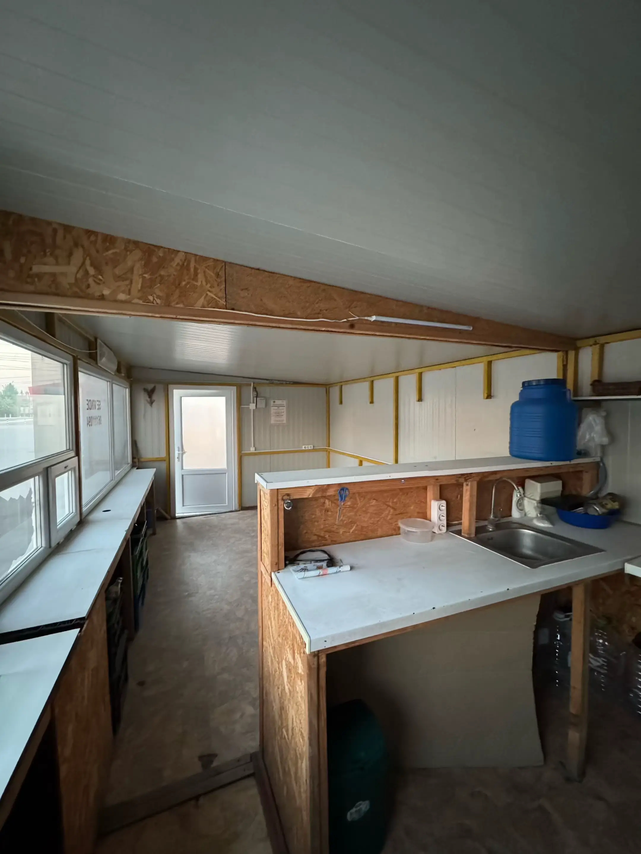 Image 5 of 7