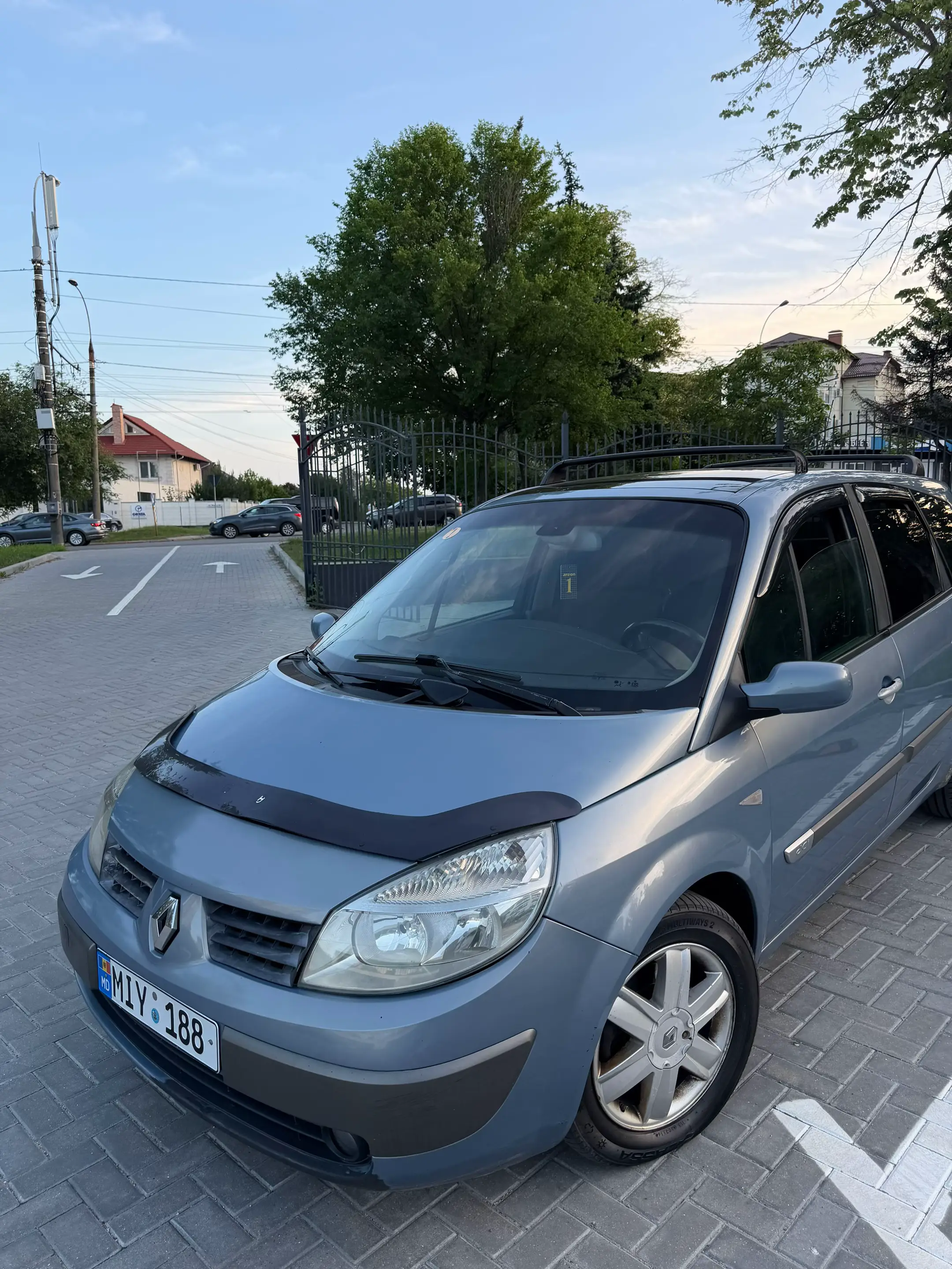 Image 4 of 15