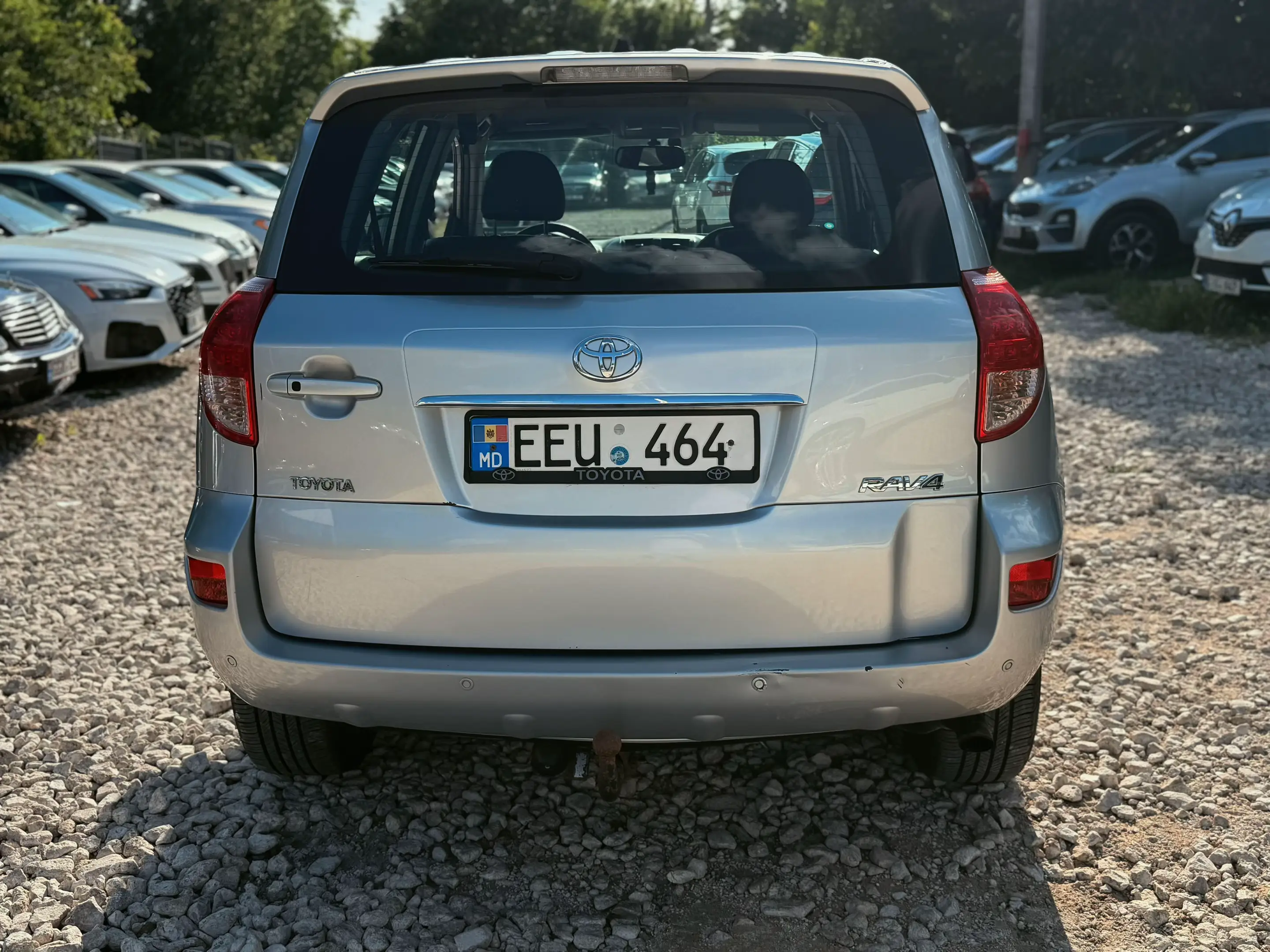 Image 4 of 9