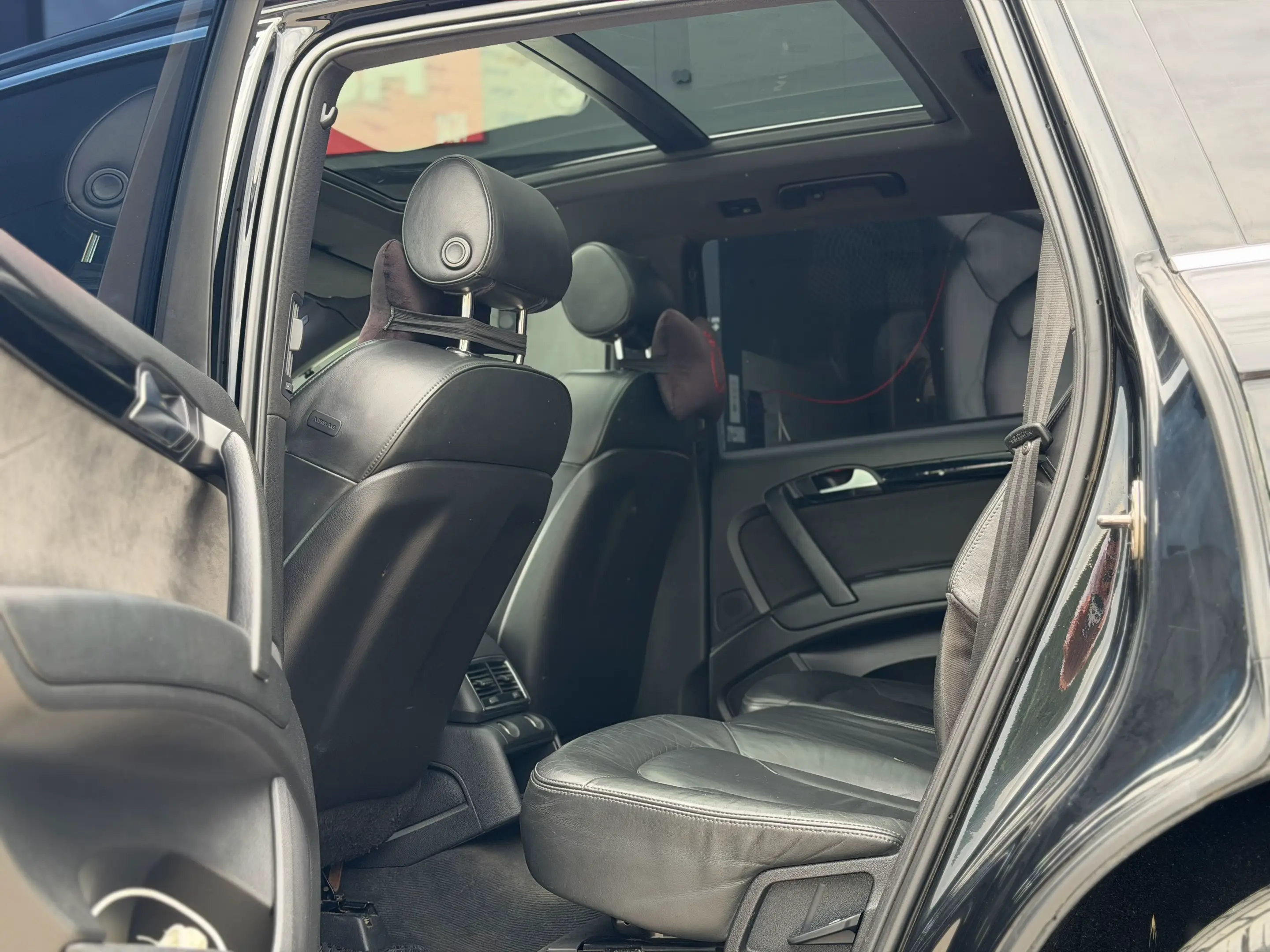 Image 10 of 12
