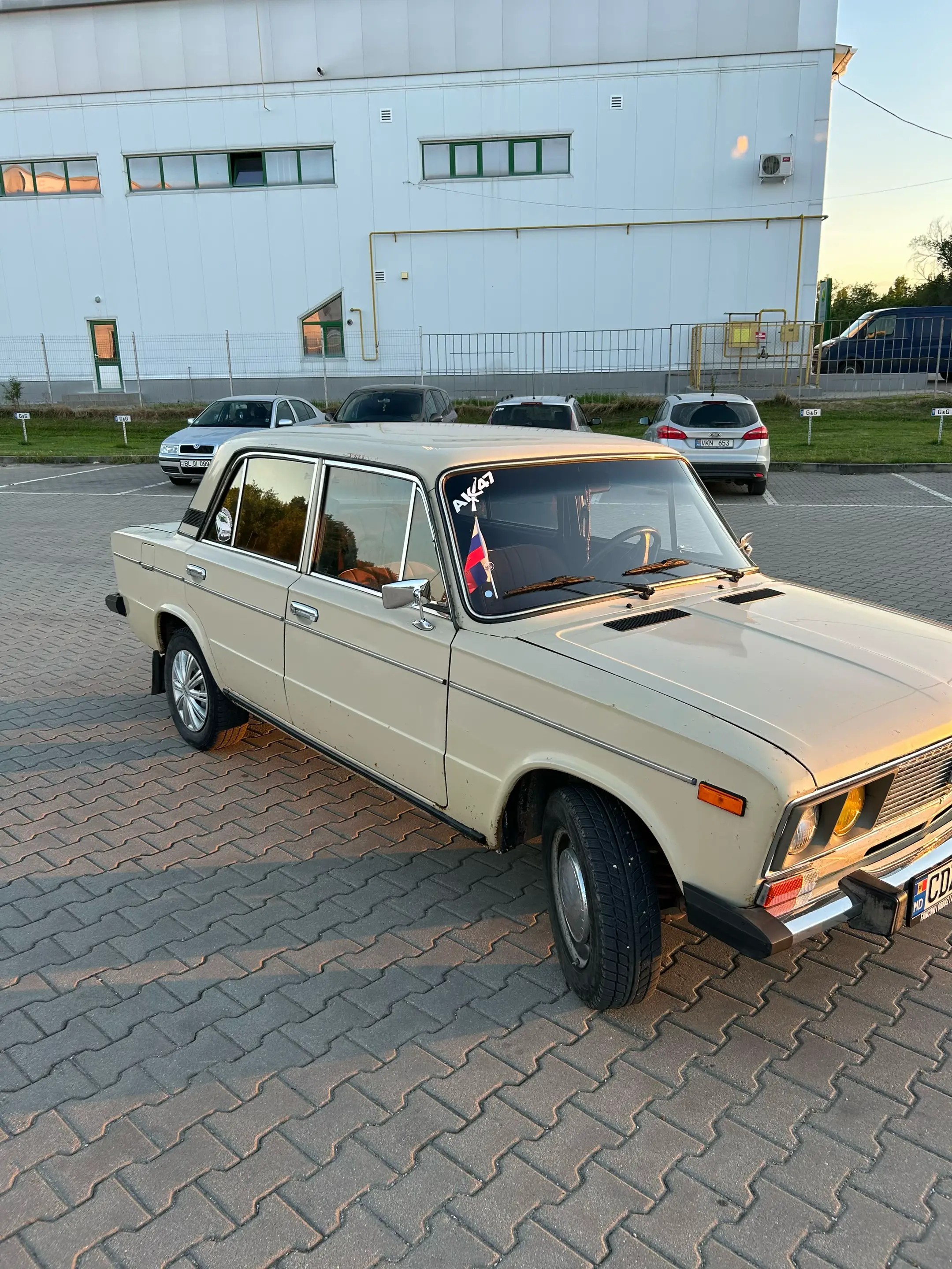 Image 3 of 11