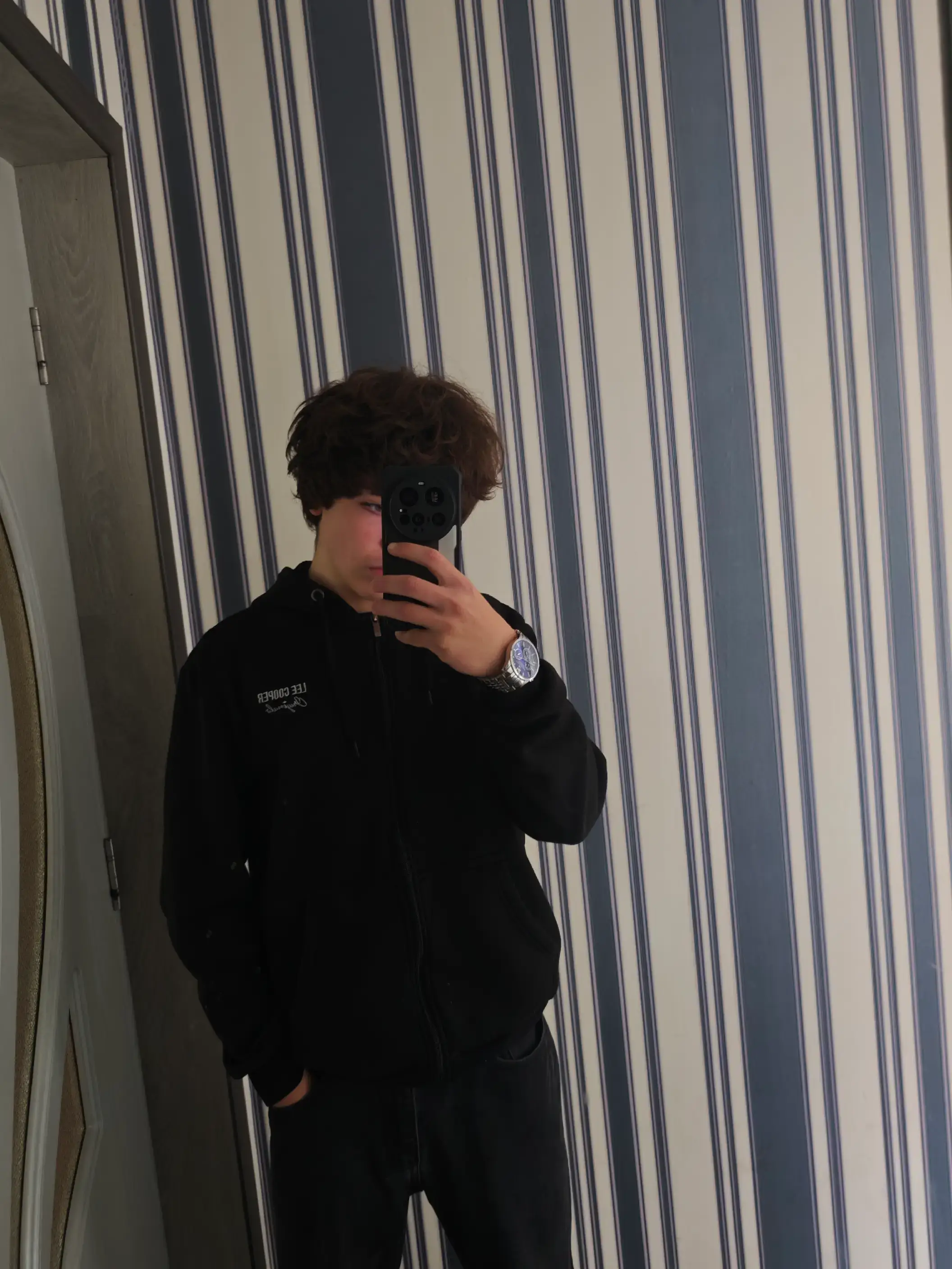 Image 11 of 24