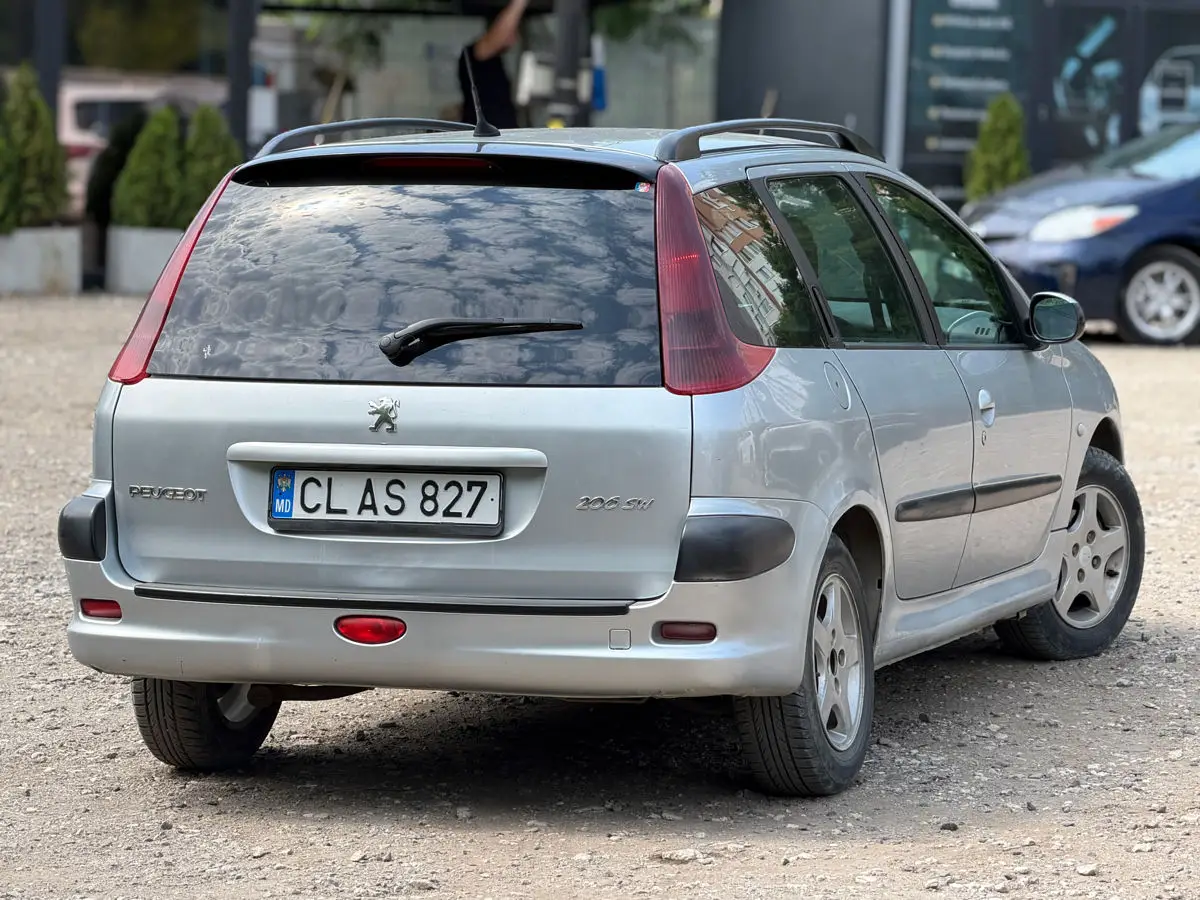 Image 6 of 8