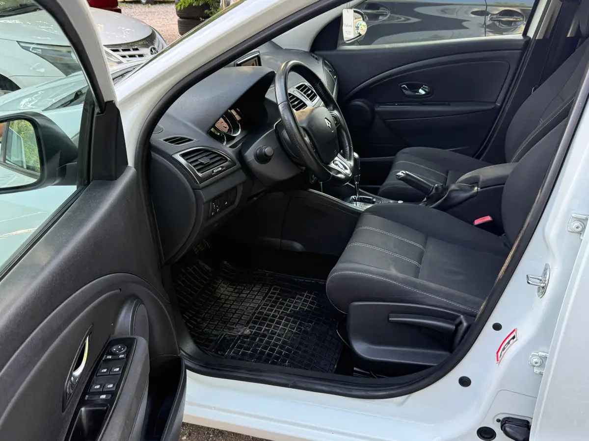 Image 10 of 11
