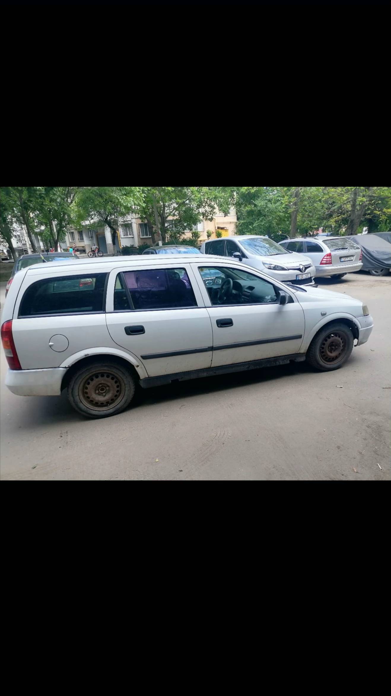 Image 3 of 5