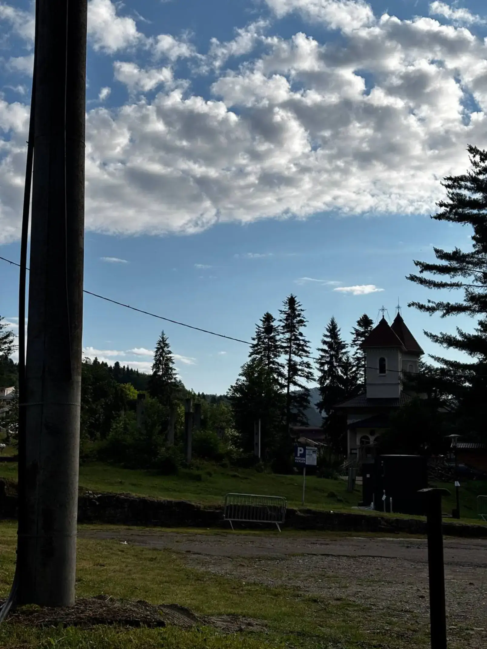 Image 5 of 19