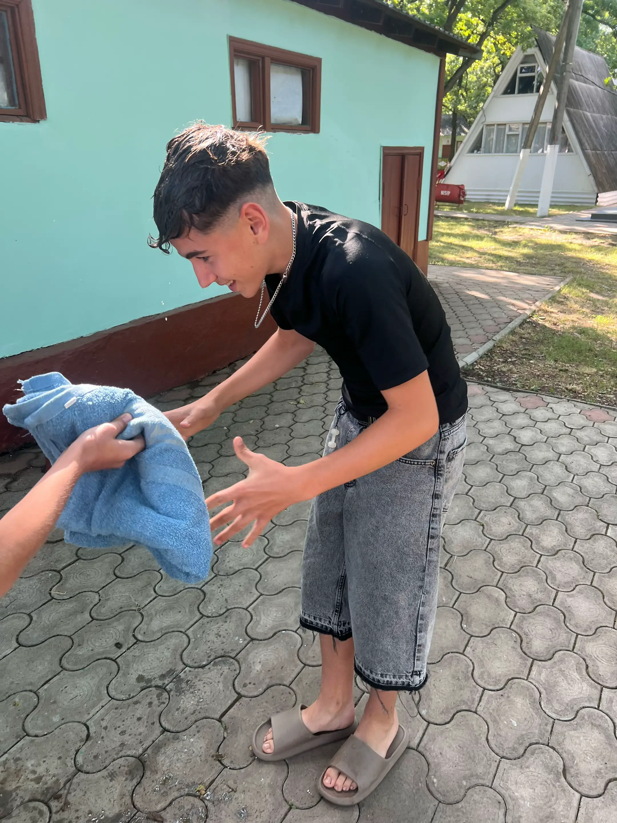 Image 4 of 13