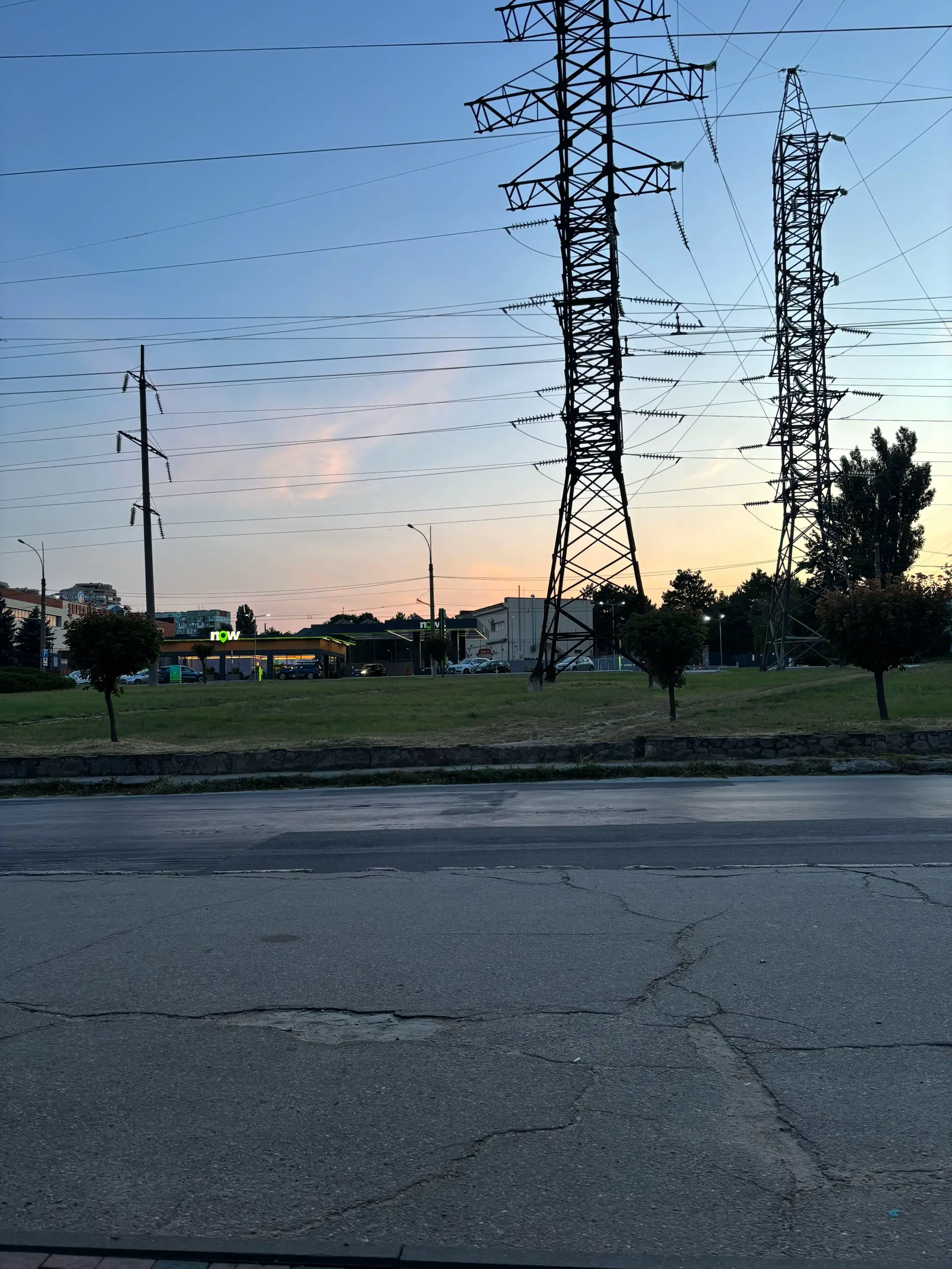 Image 5 of 6