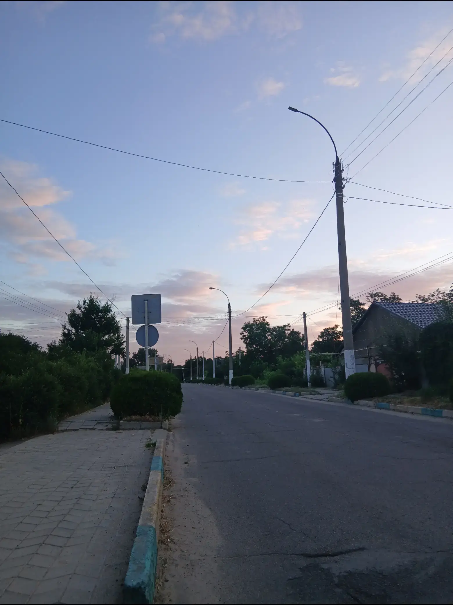 Image 9 of 16