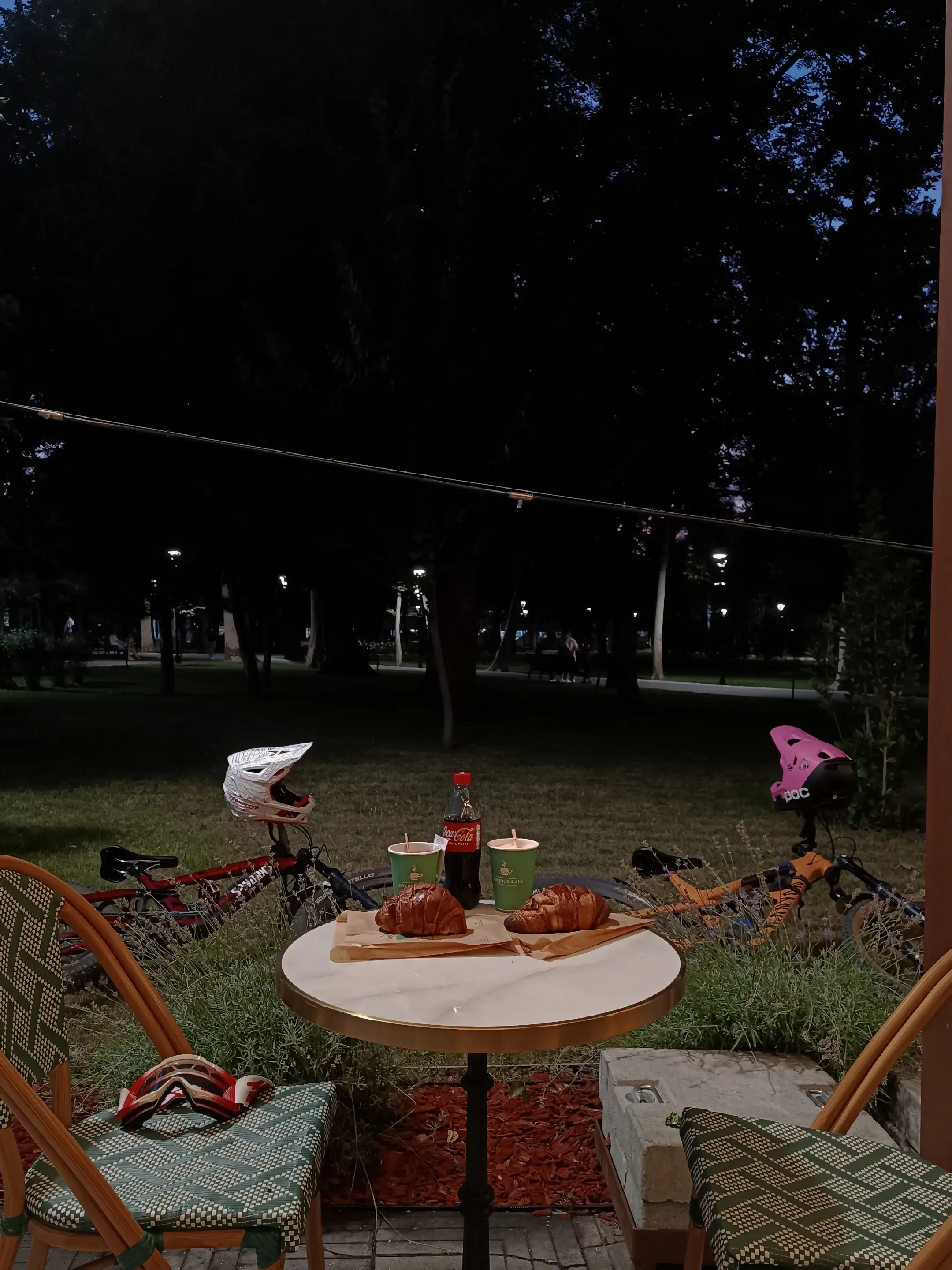 Image 5 of 24