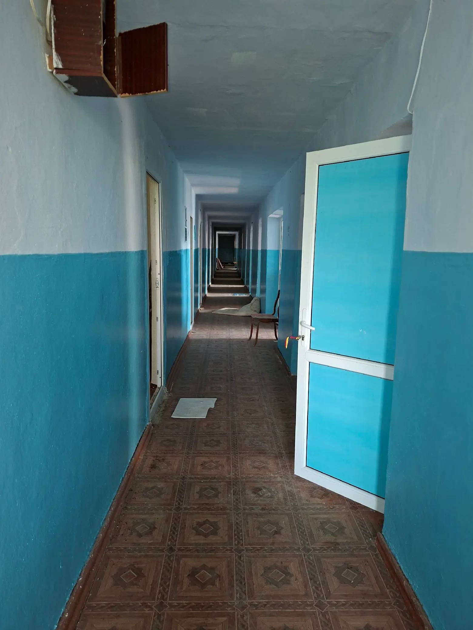 Image 10 of 21