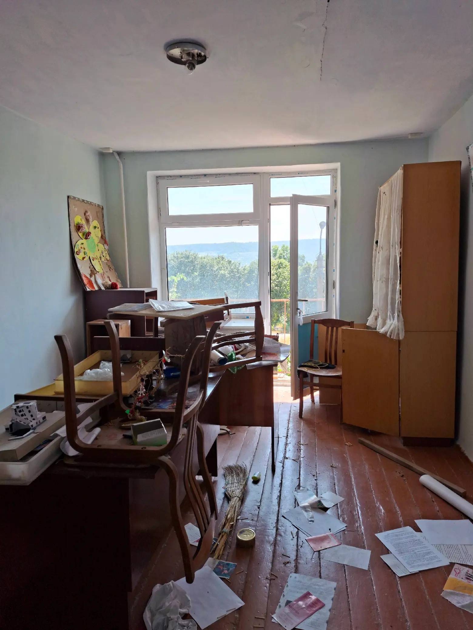 Image 8 of 21