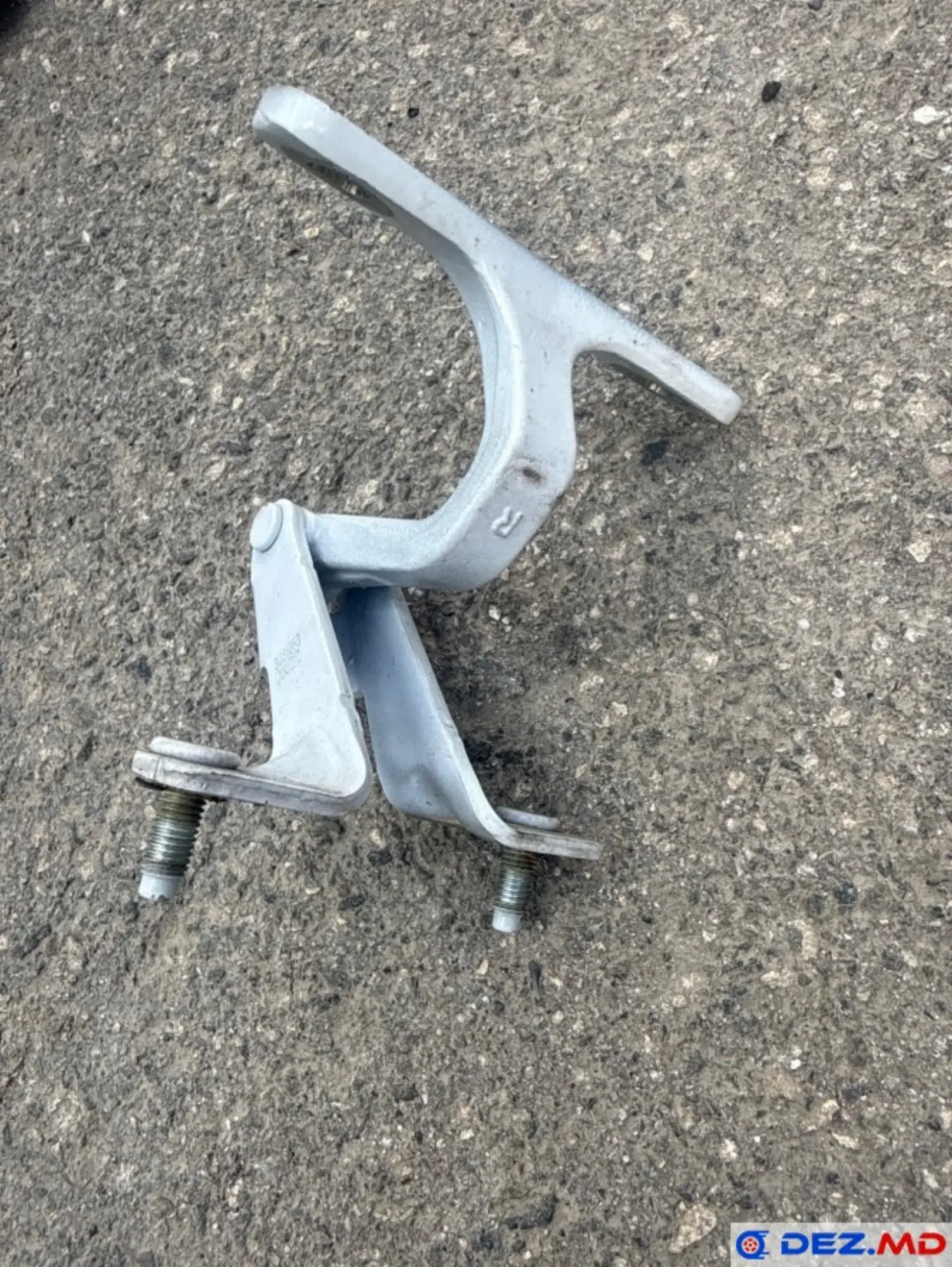 Image 2 of 10