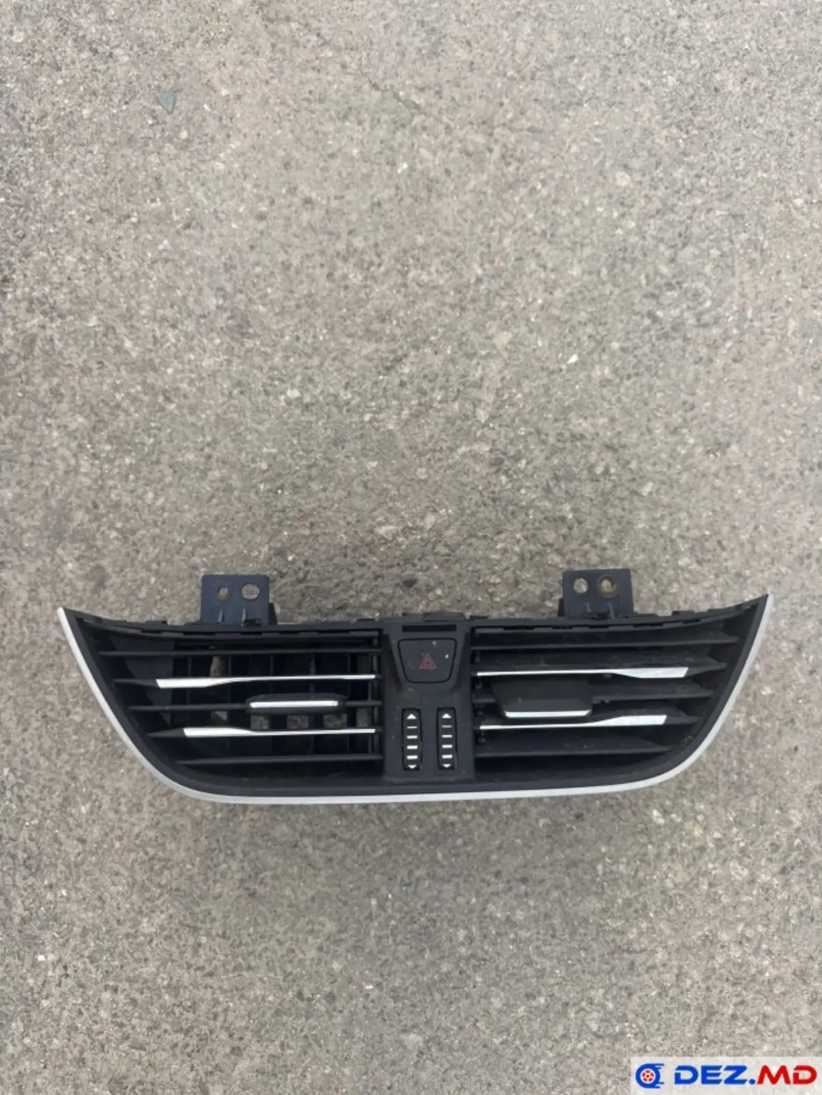 Image 4 of 10