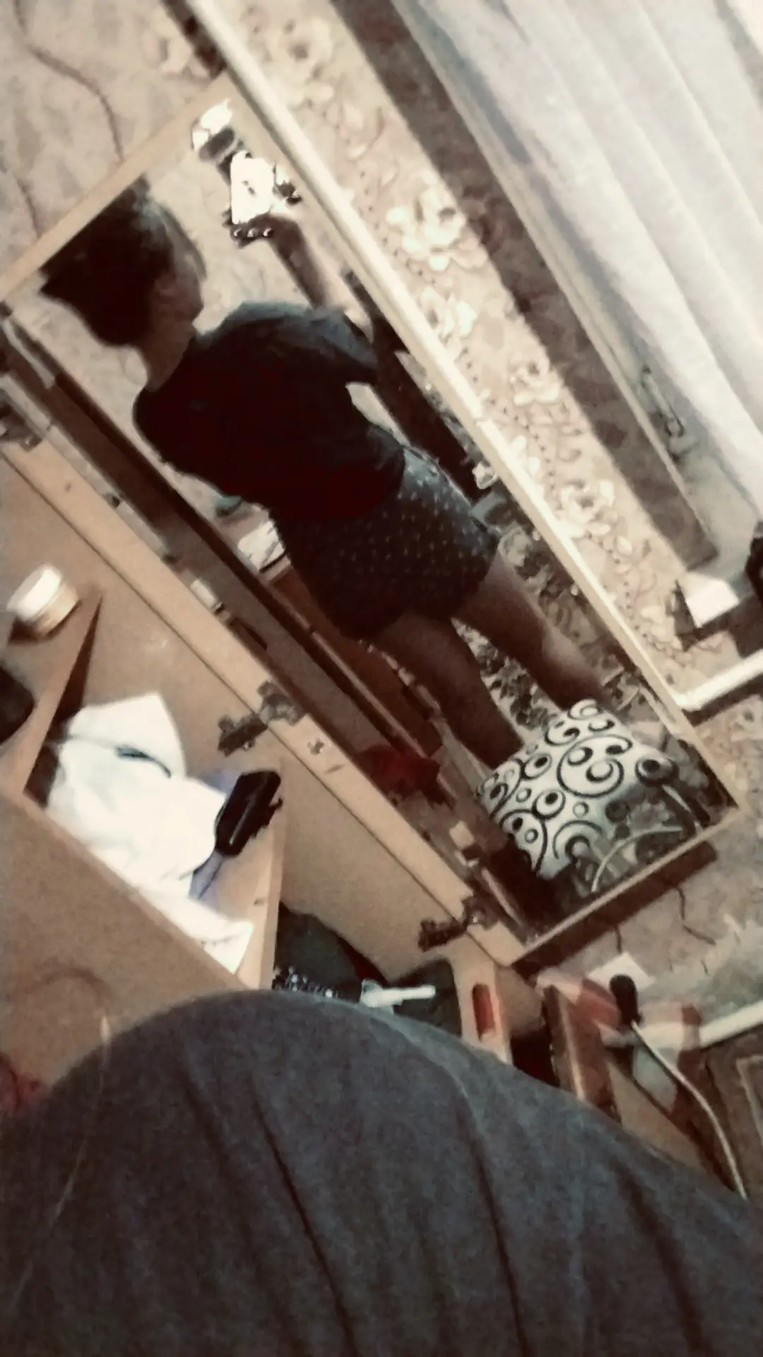 Image 2 of 21